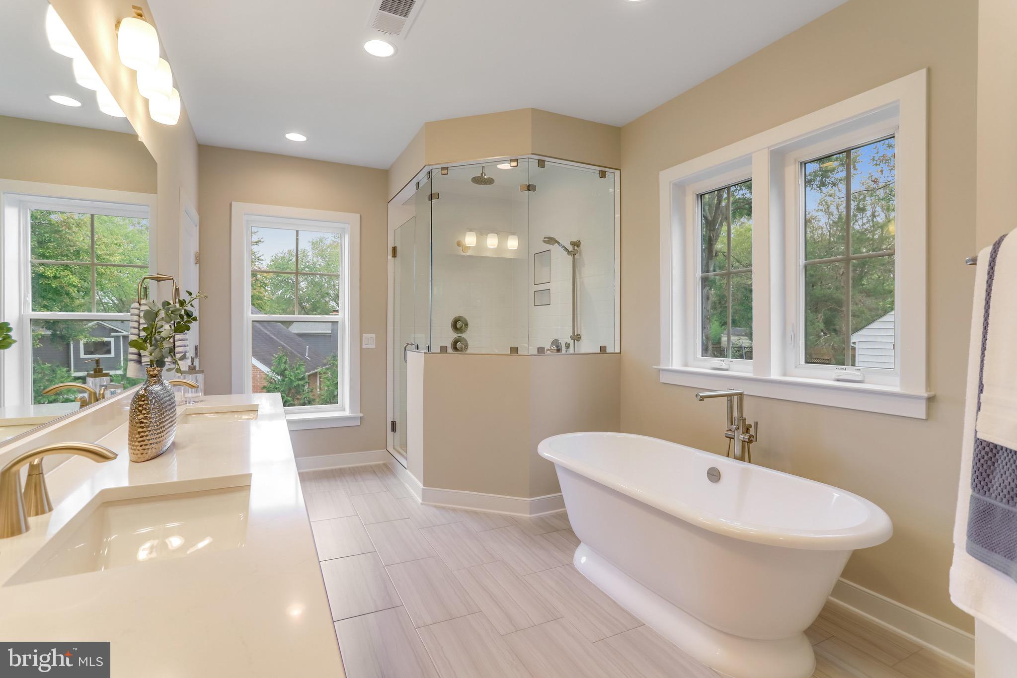 WAKEFIELD FOREST - Residential