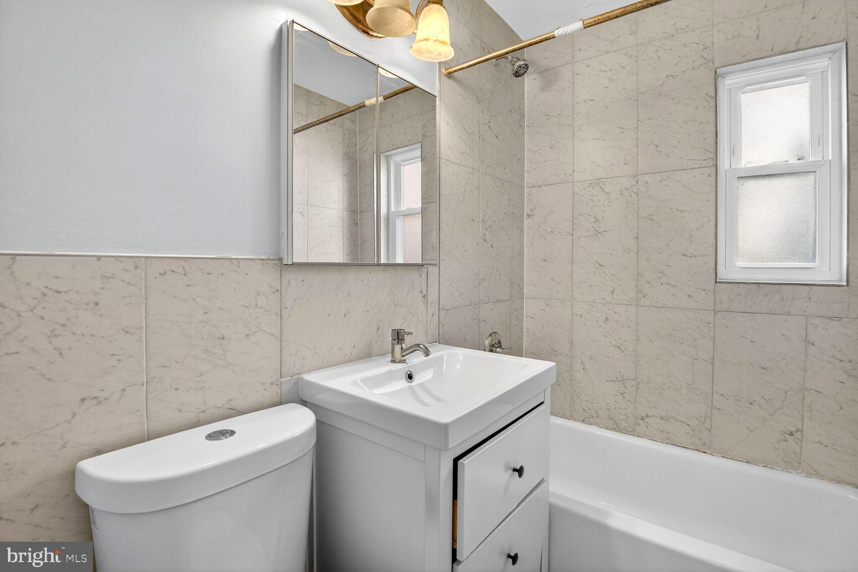 LANGLEY PARK - Residential