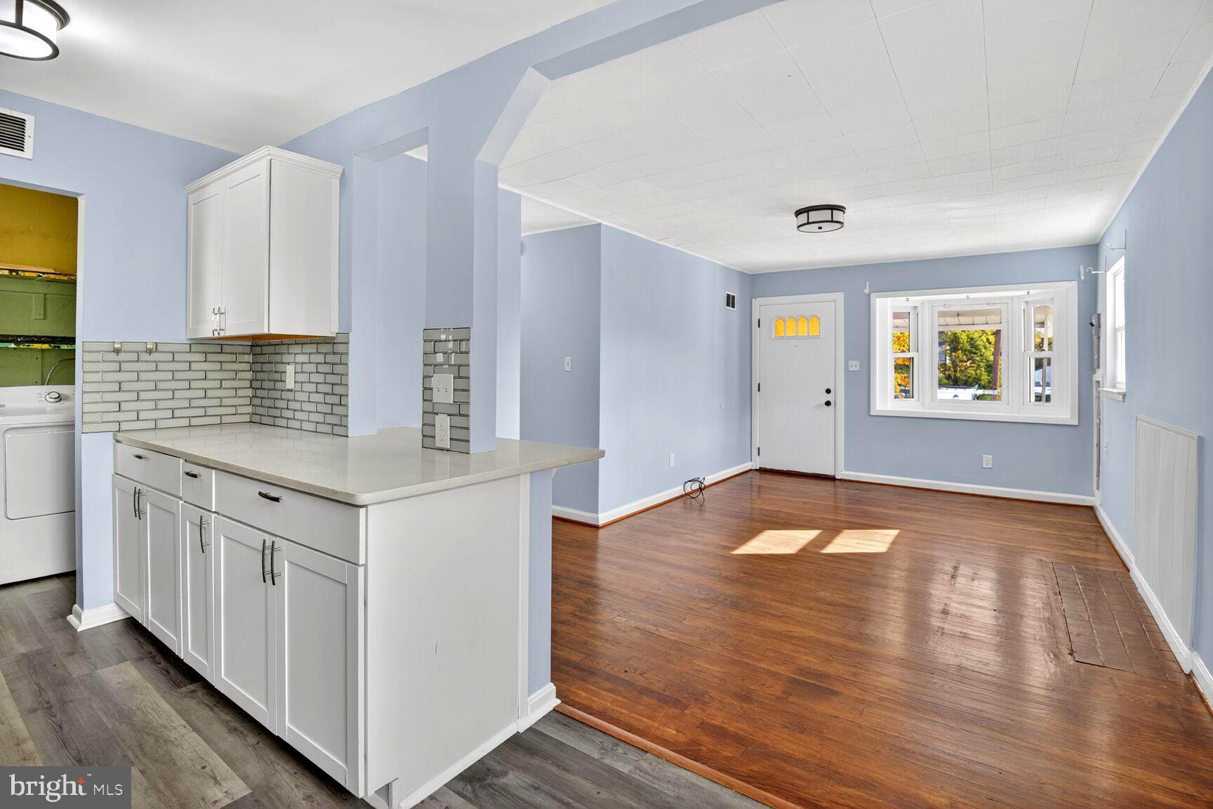 LANGLEY PARK - Residential