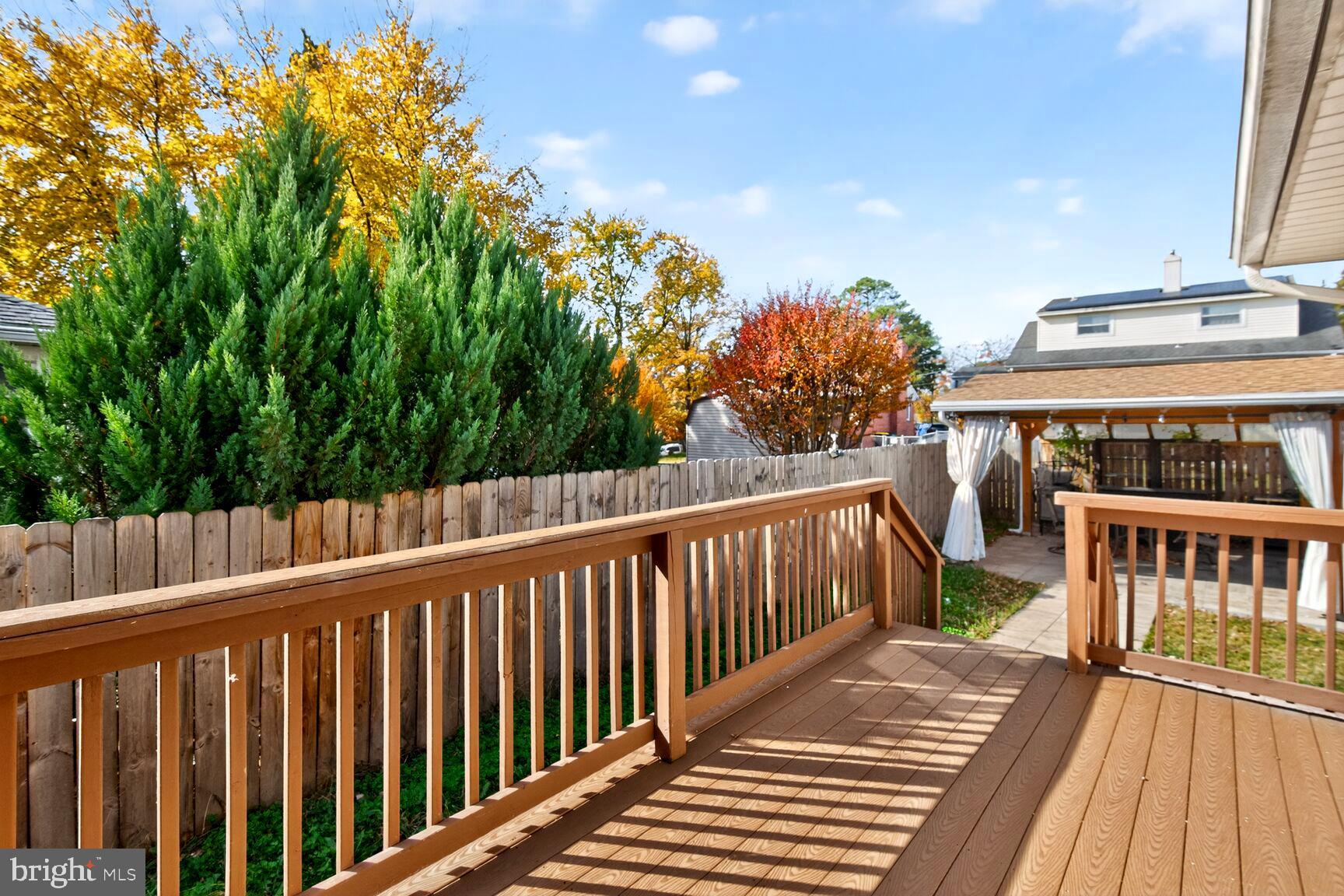 LANGLEY PARK - Residential