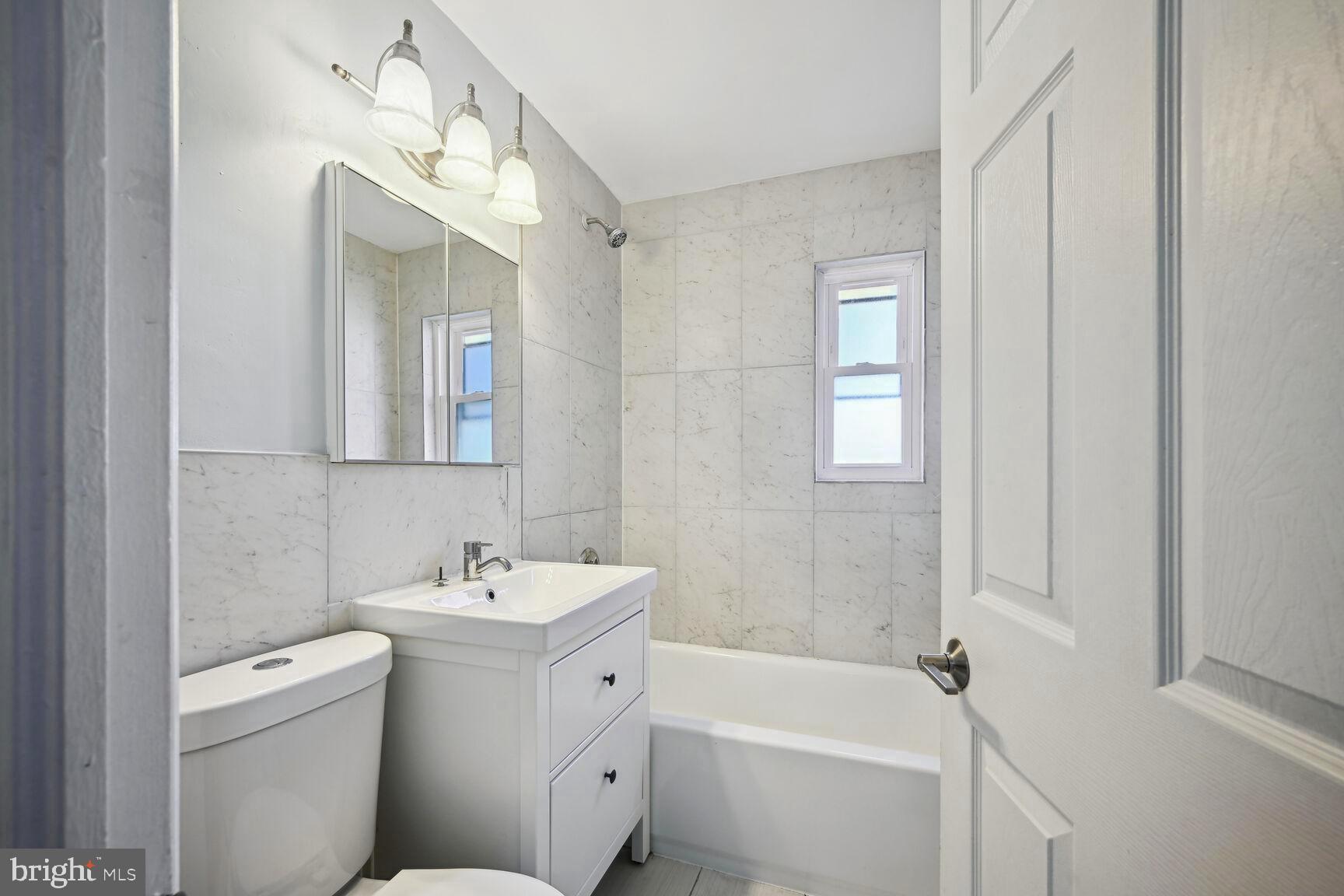 LANGLEY PARK - Residential