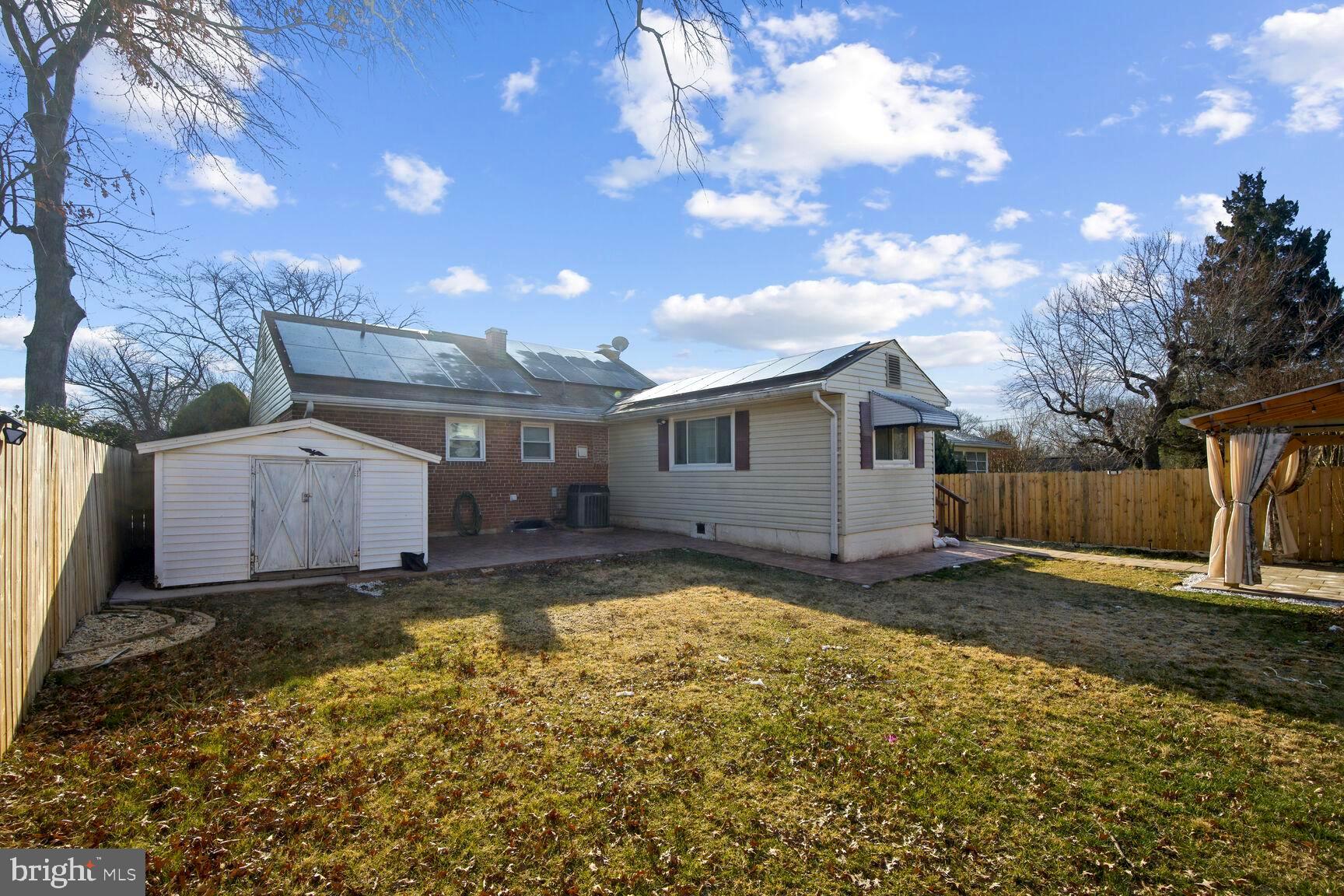 LANGLEY PARK - Residential