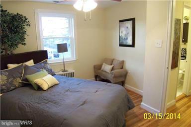 ARLINGTON COURT - Residential Lease