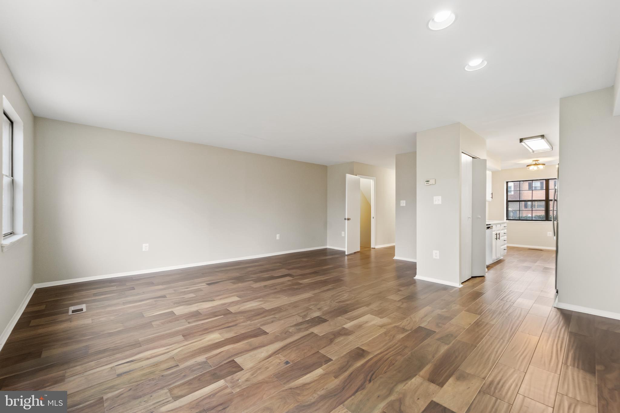 BROADFIELD AT WILTON FARM - Residential