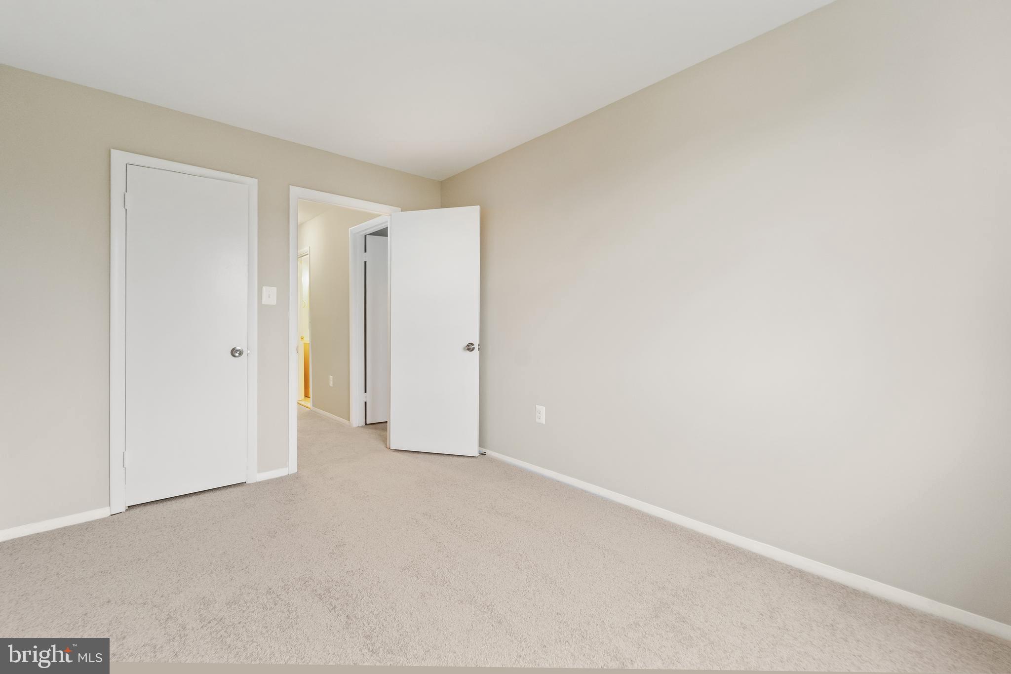 BROADFIELD AT WILTON FARM - Residential