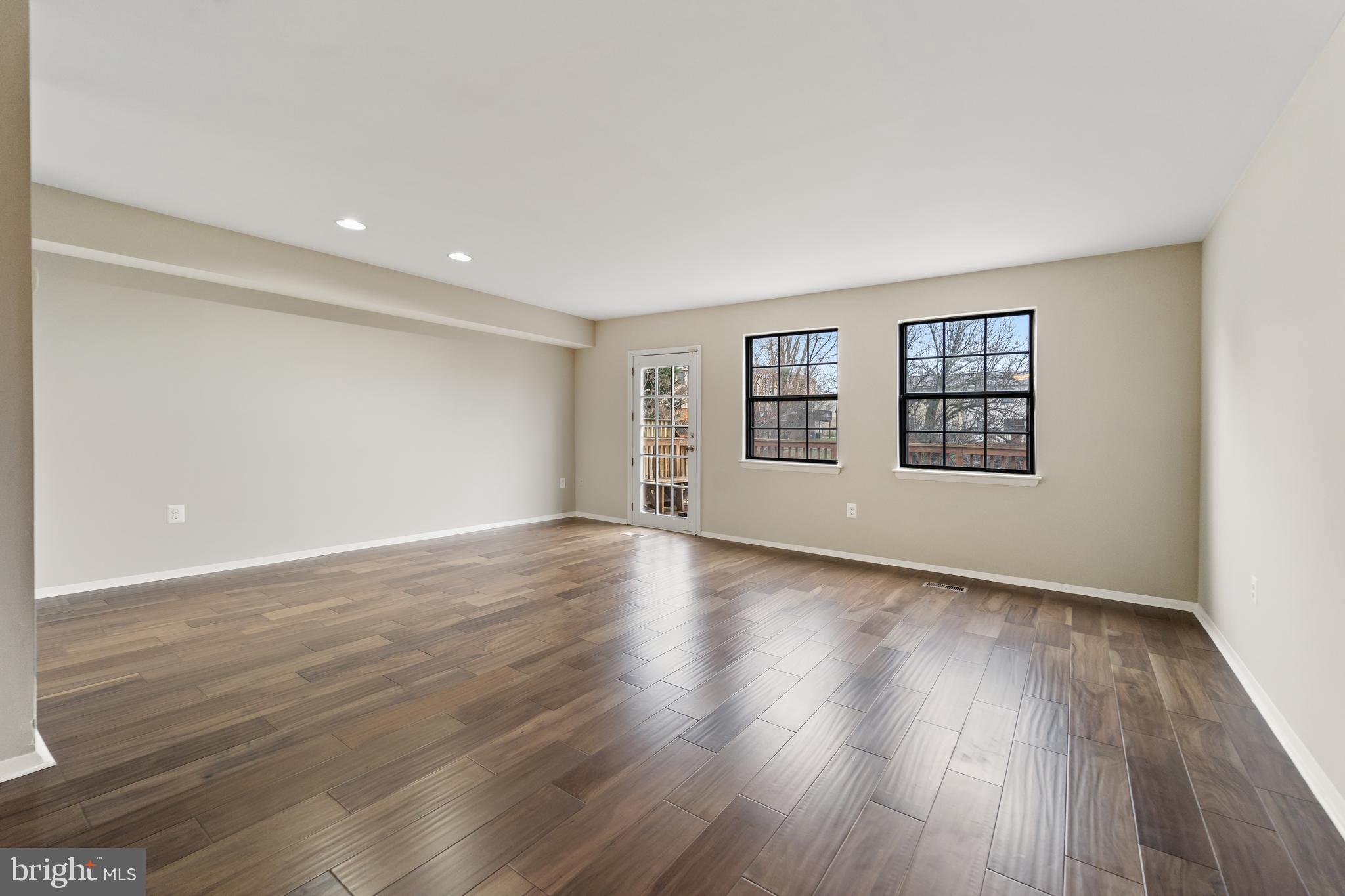 BROADFIELD AT WILTON FARM - Residential