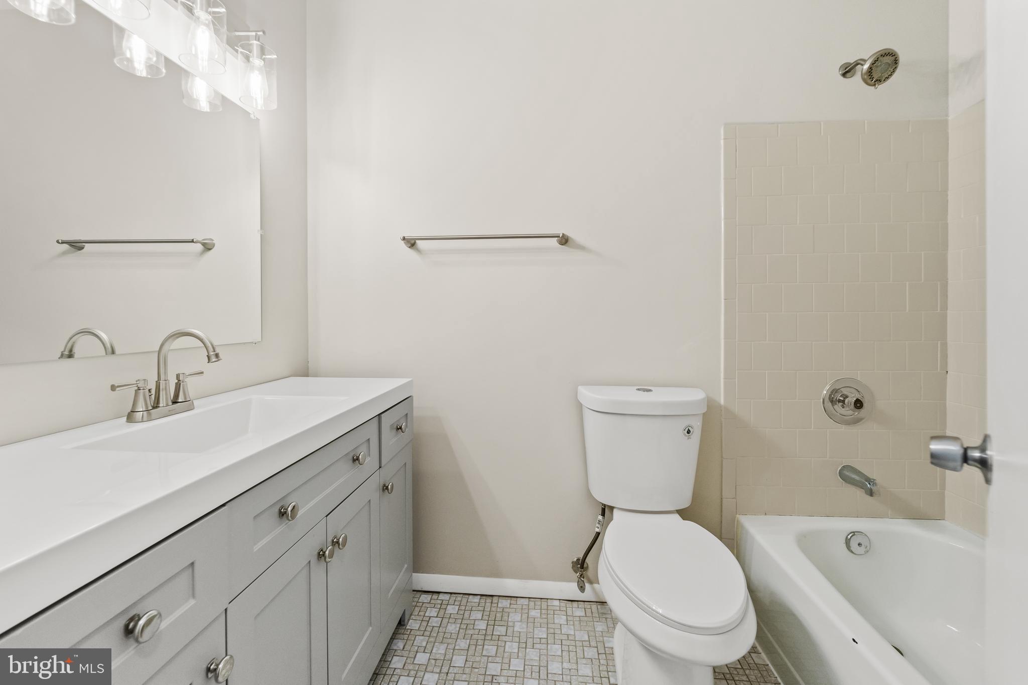 BROADFIELD AT WILTON FARM - Residential