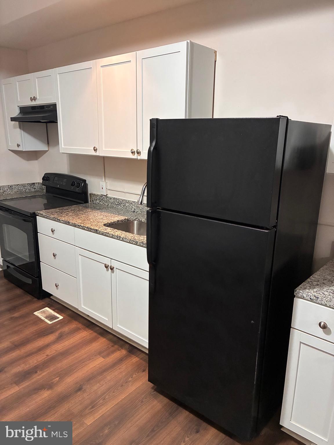 1510 N SMALLWOOD STREET