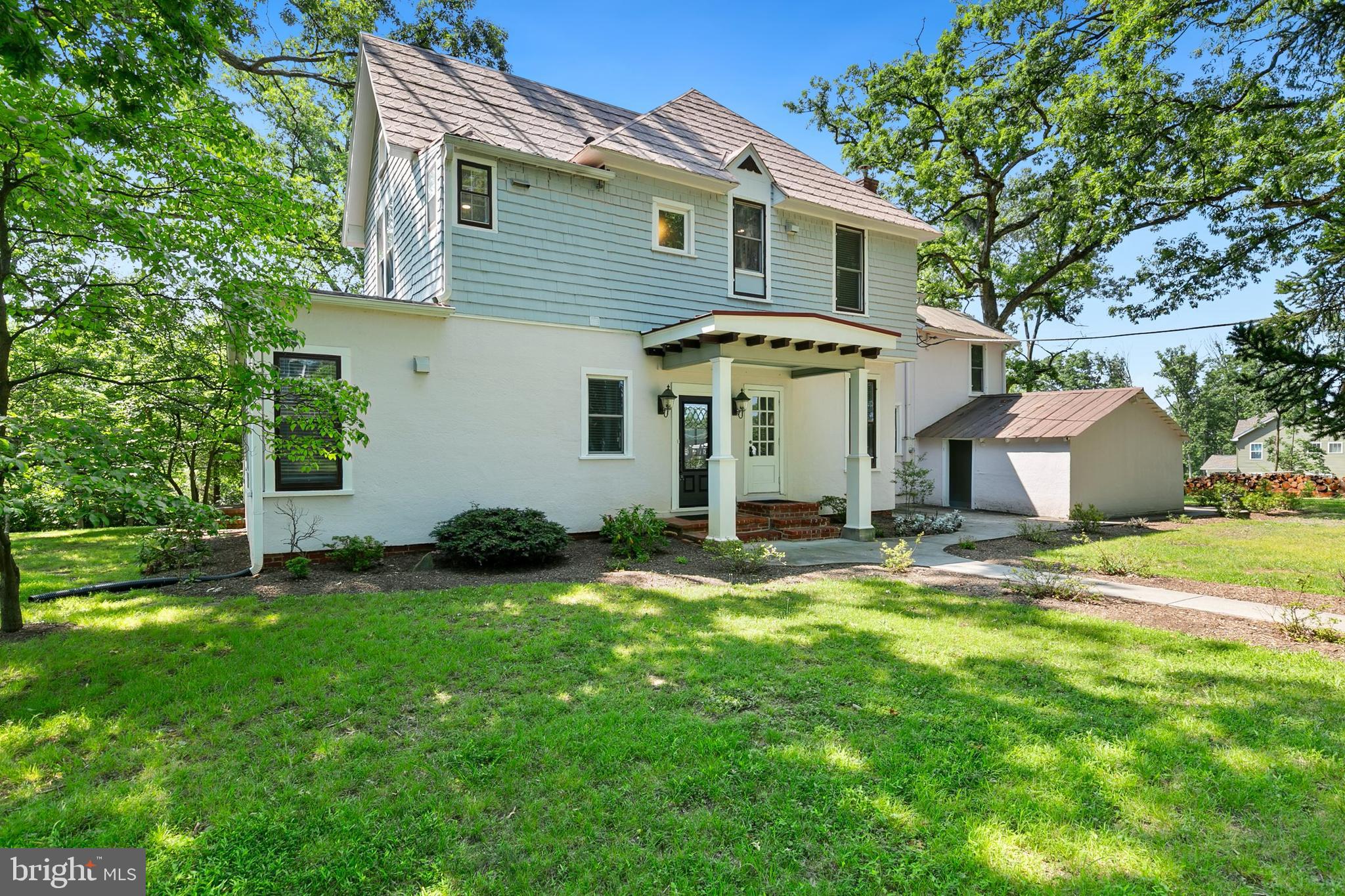301 CENTRAL AVENUE