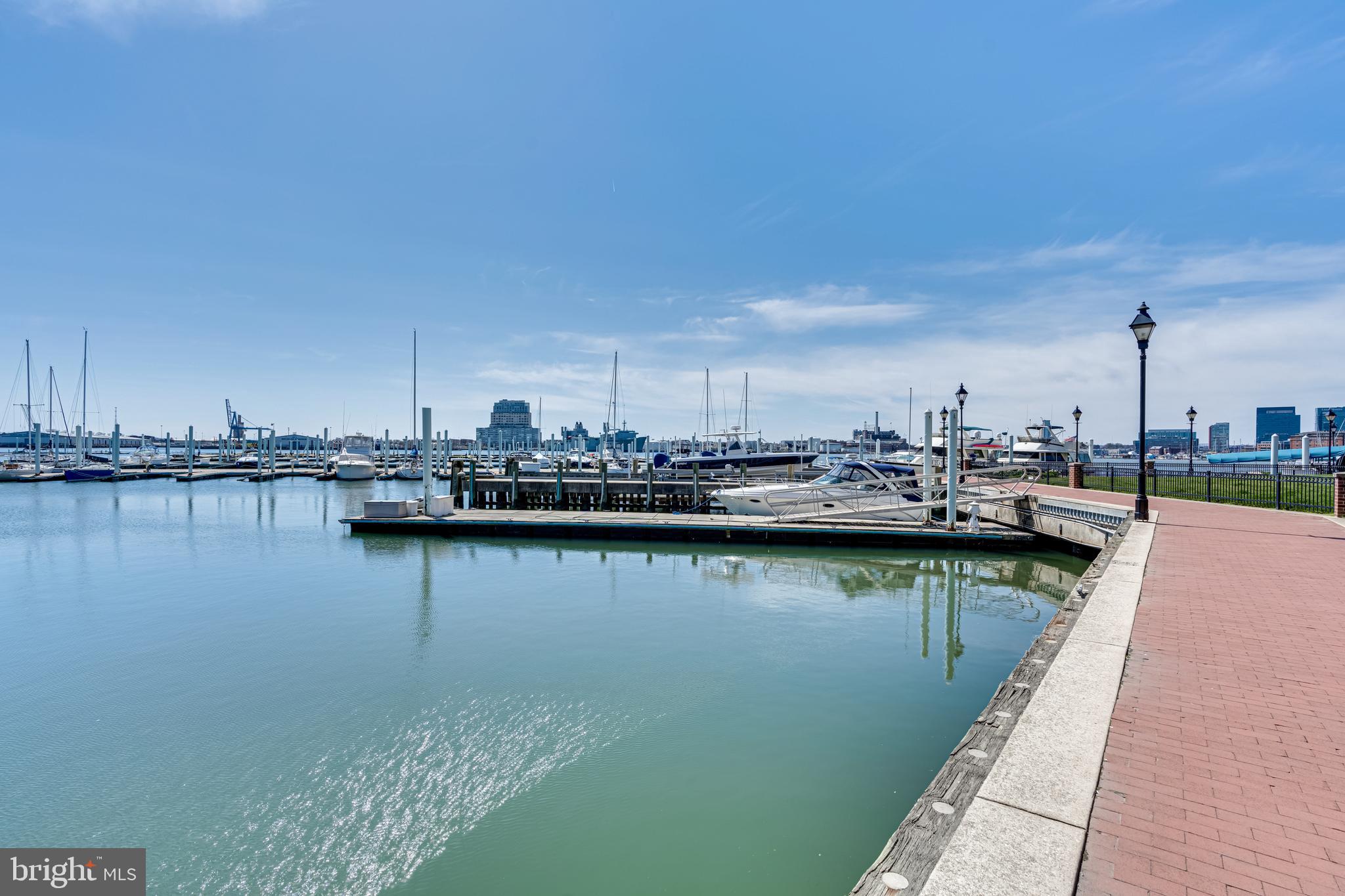 MOORINGS - Residential