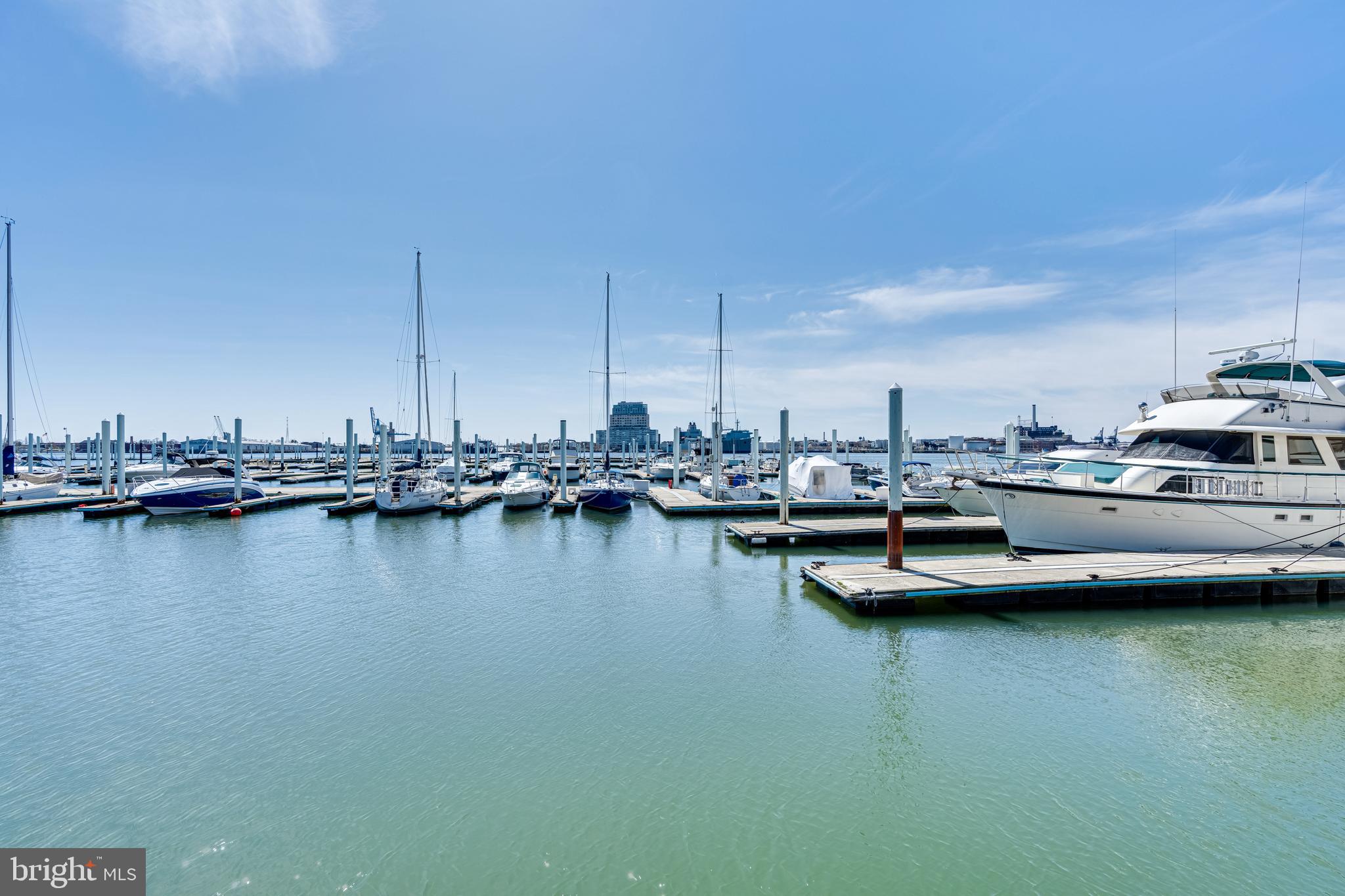 MOORINGS - Residential