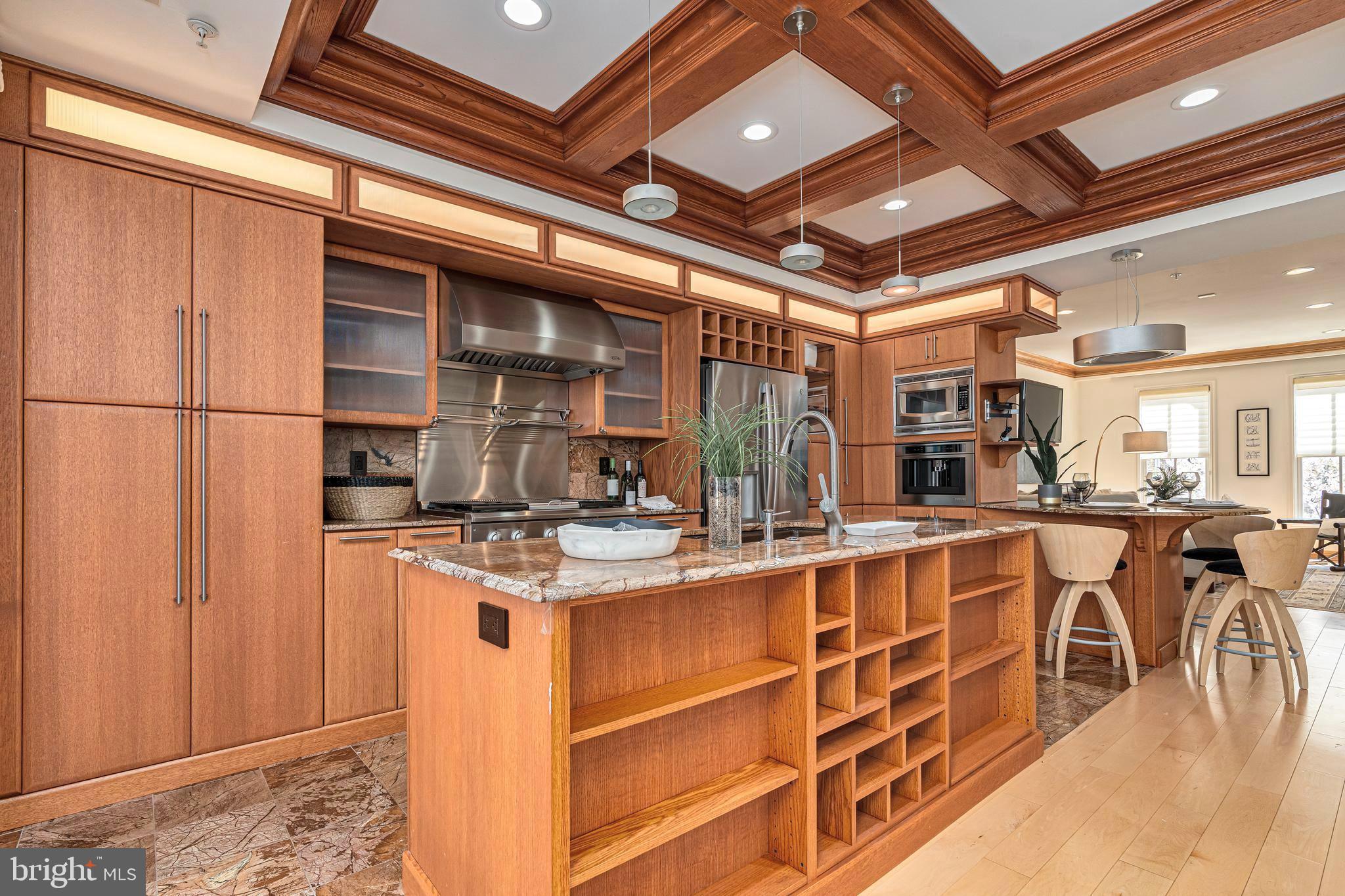 MOORINGS - Residential