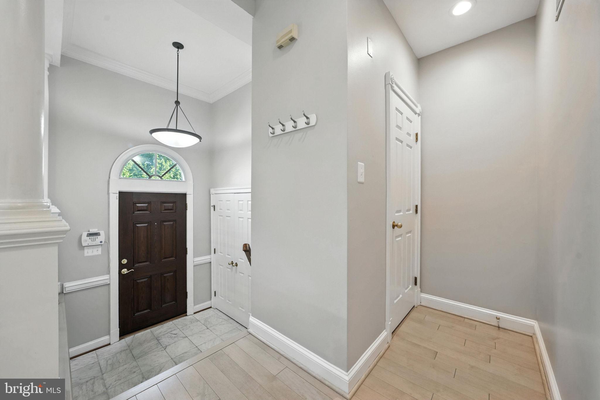 2157 WOLFTRAP COURT