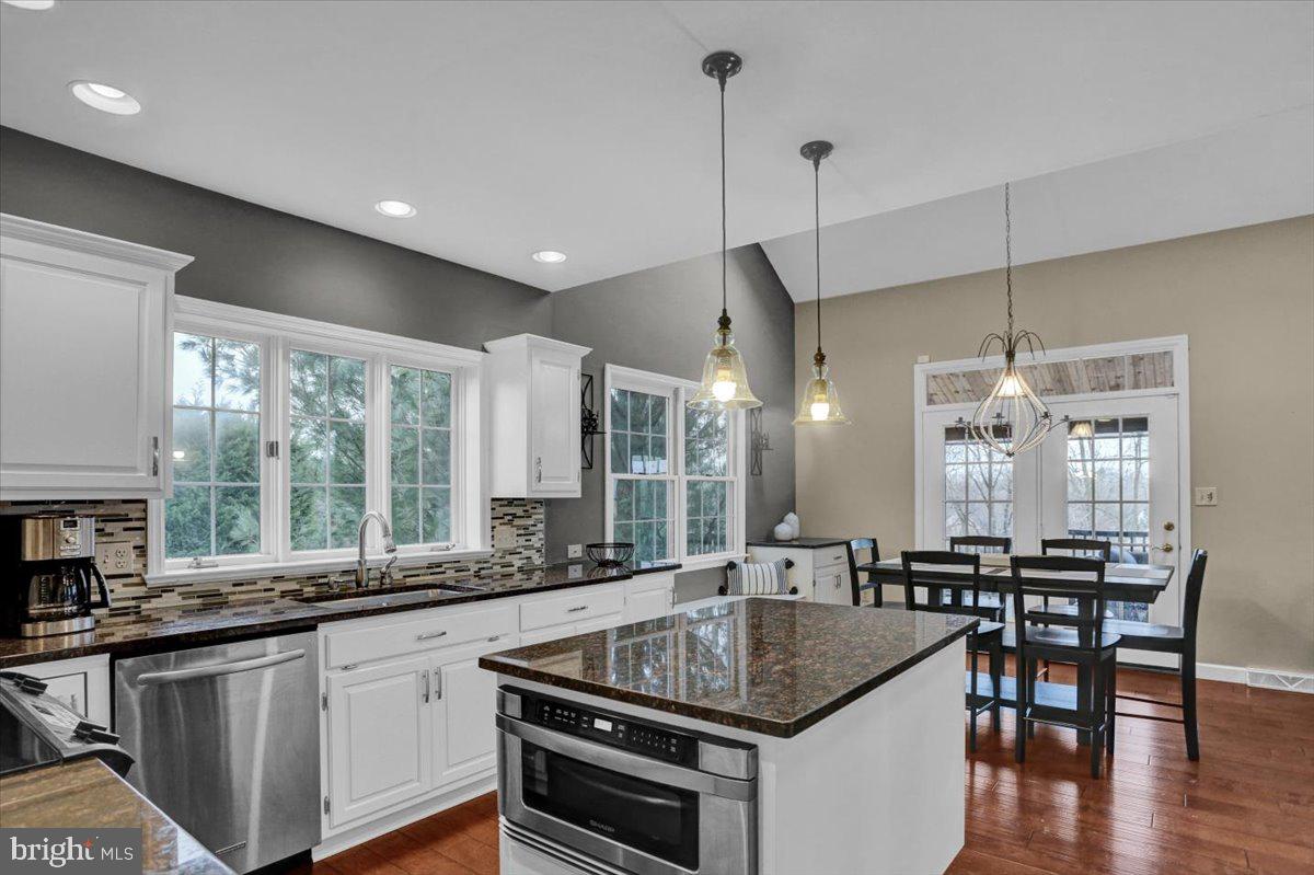 EXETER GOLF CLUB E - Residential