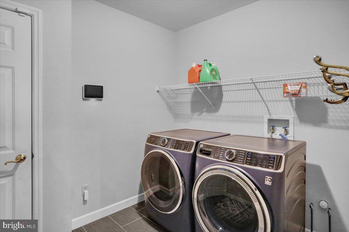 EXETER GOLF CLUB E - Residential