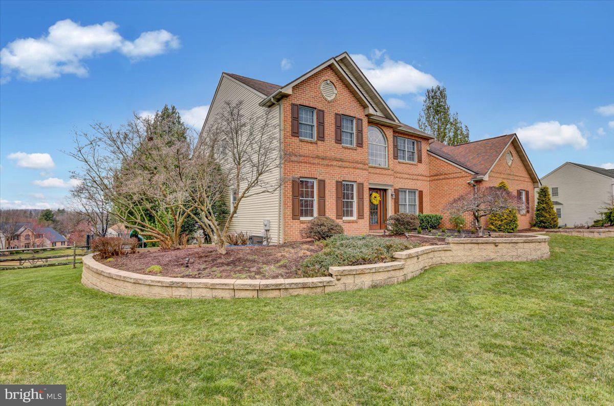 EXETER GOLF CLUB E - Residential