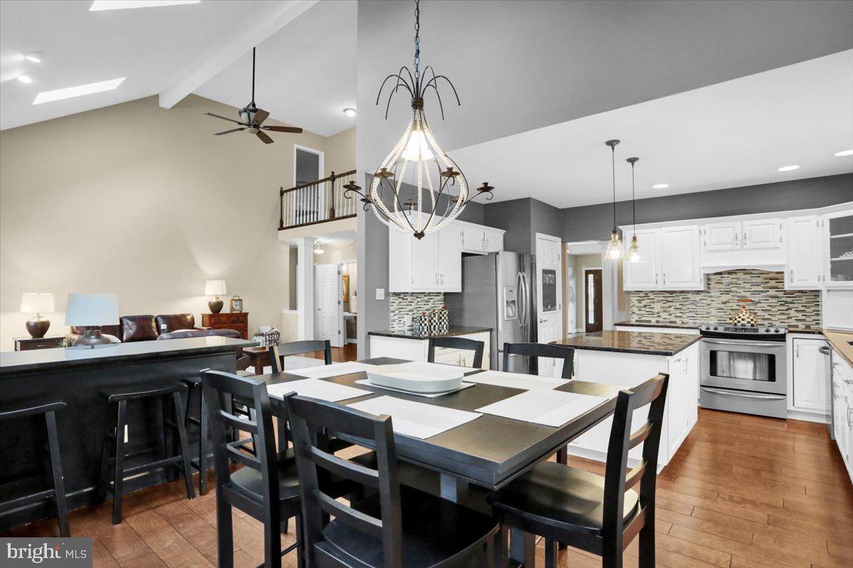 EXETER GOLF CLUB E - Residential