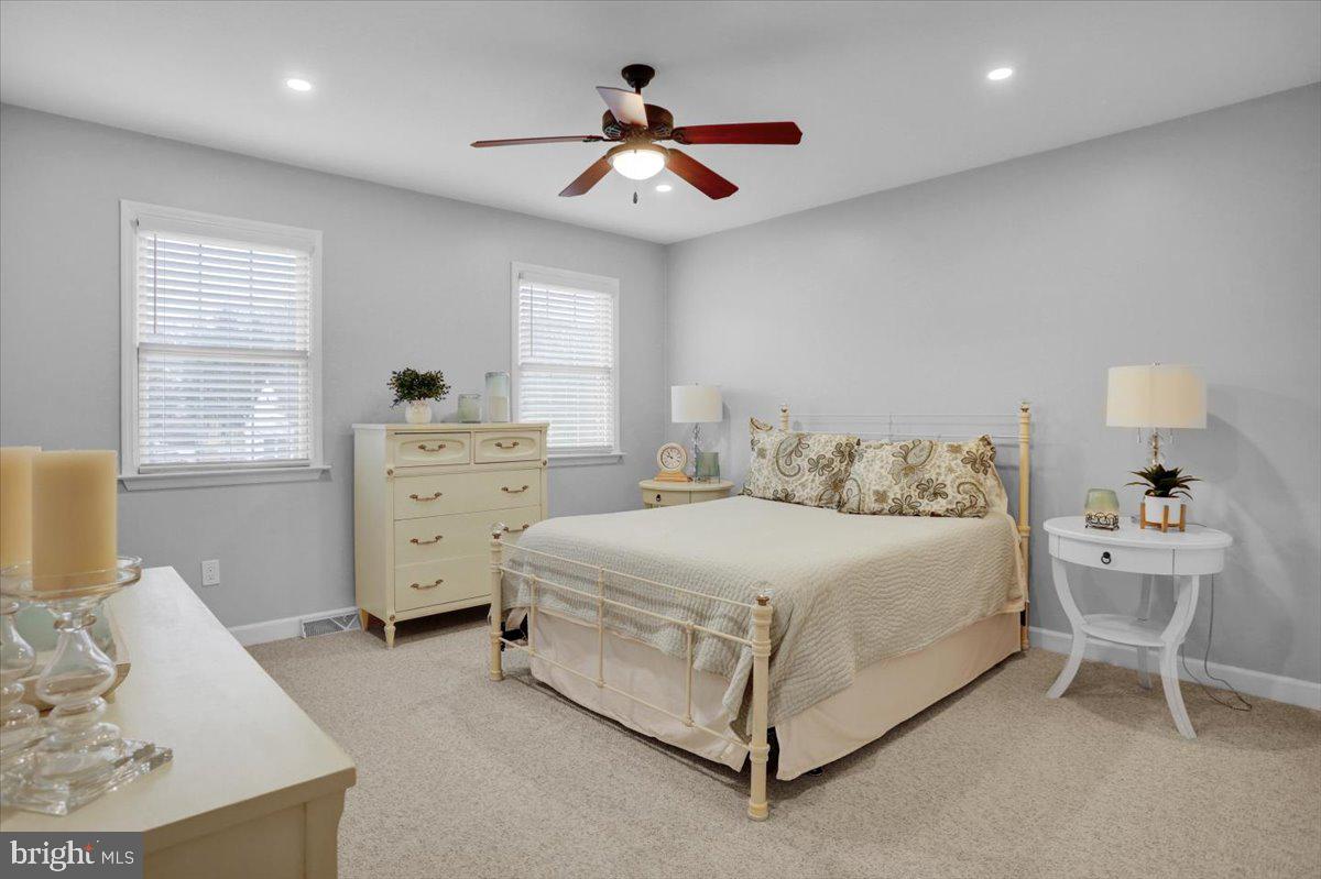 EXETER GOLF CLUB E - Residential