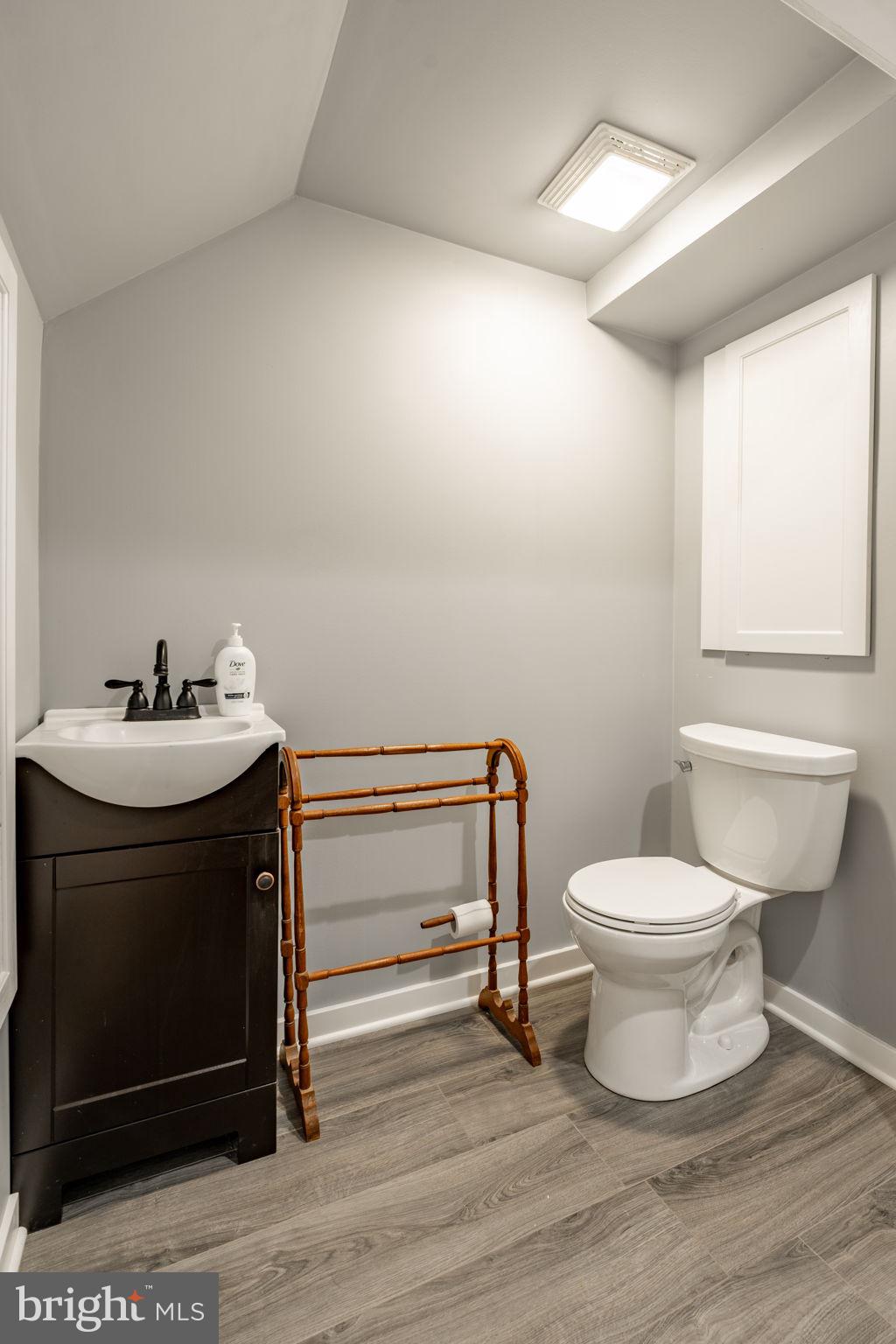 JACKSON HEIGHTS - Residential