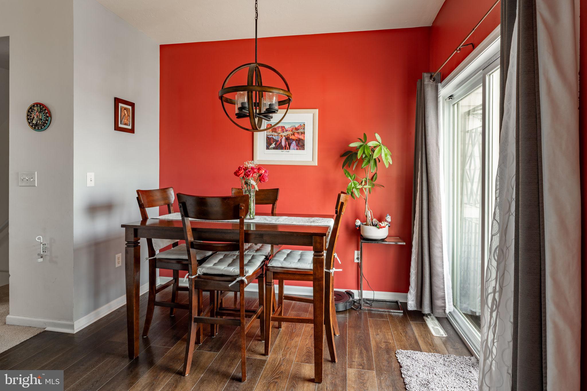 JACKSON HEIGHTS - Residential