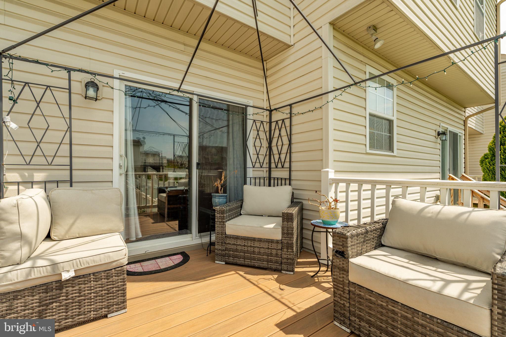 JACKSON HEIGHTS - Residential