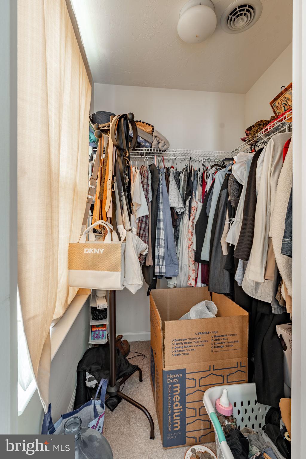 JACKSON HEIGHTS - Residential