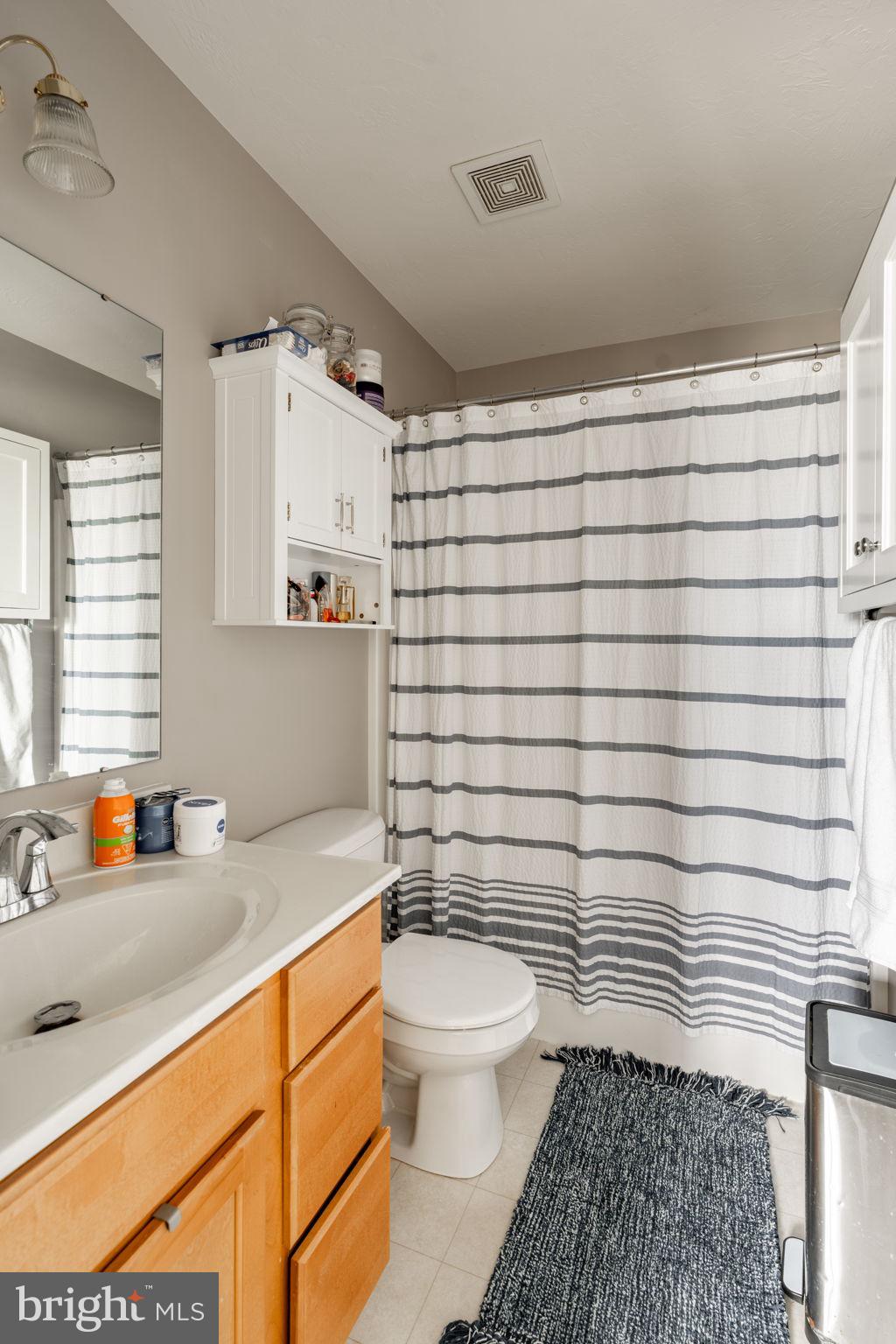 JACKSON HEIGHTS - Residential