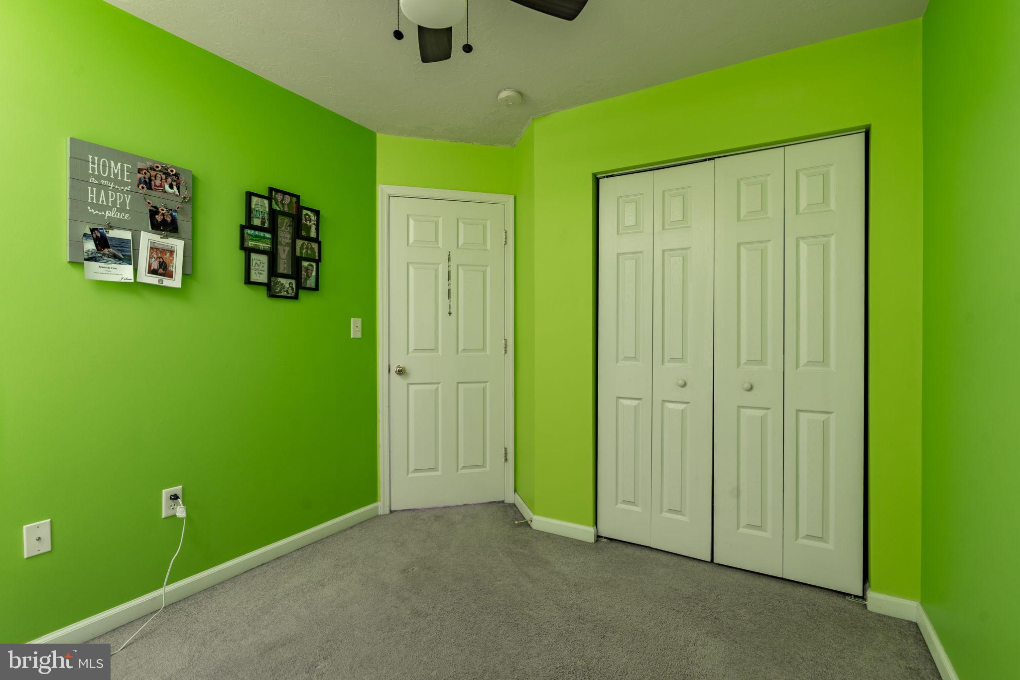 JACKSON HEIGHTS - Residential