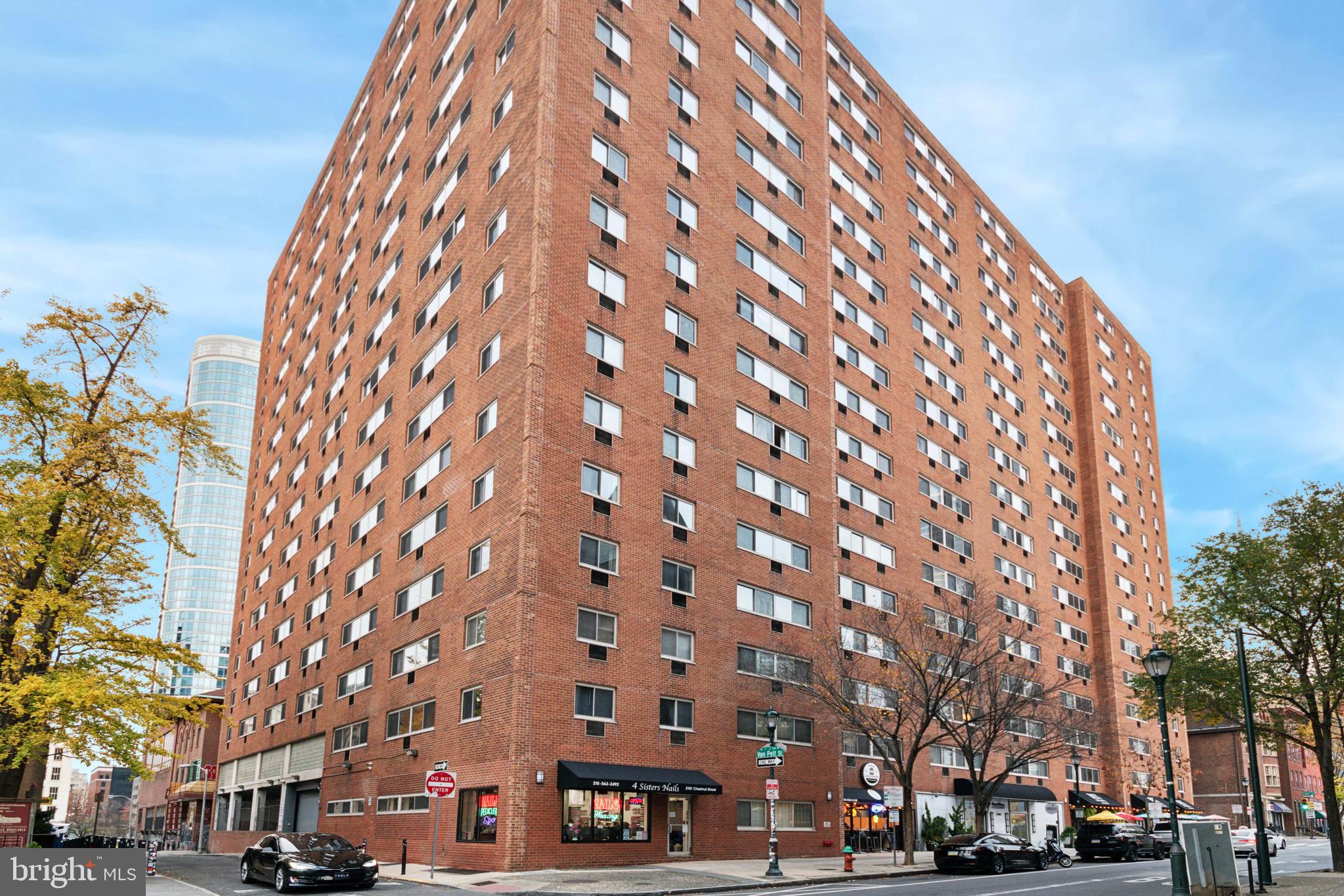 RITTENHOUSE SQUARE - Residential Lease
