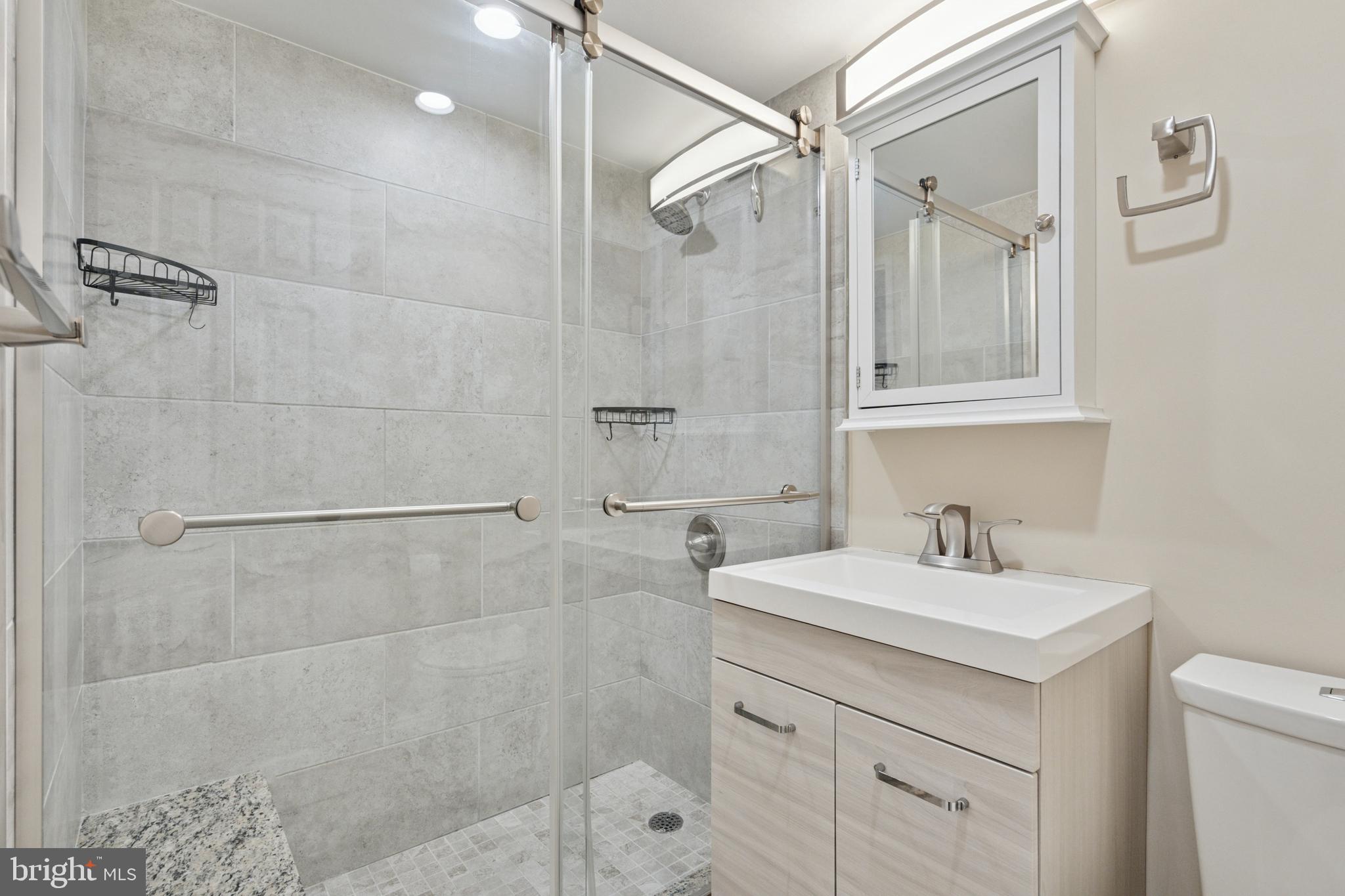 RITTENHOUSE SQUARE - Residential Lease