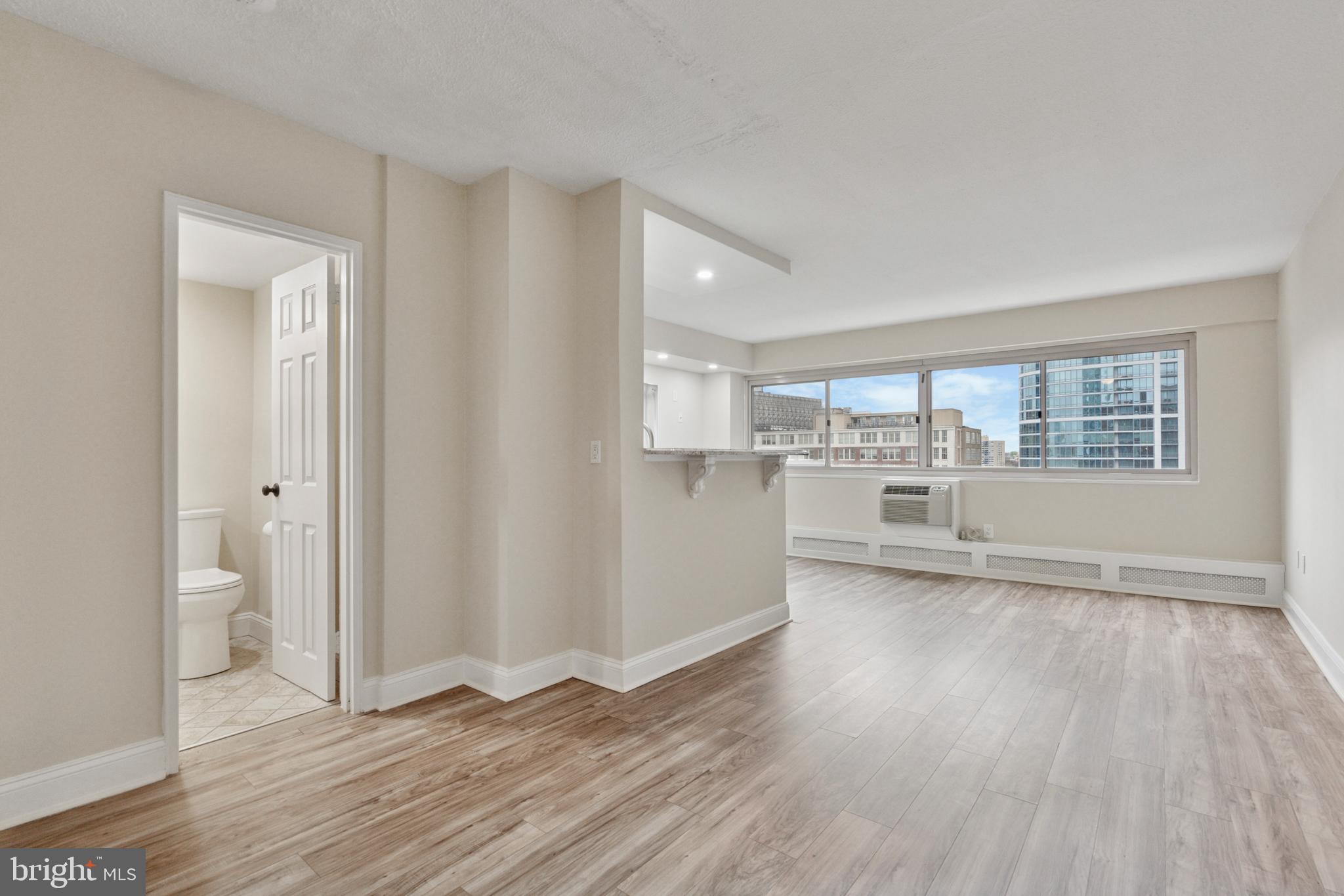 RITTENHOUSE SQUARE - Residential Lease