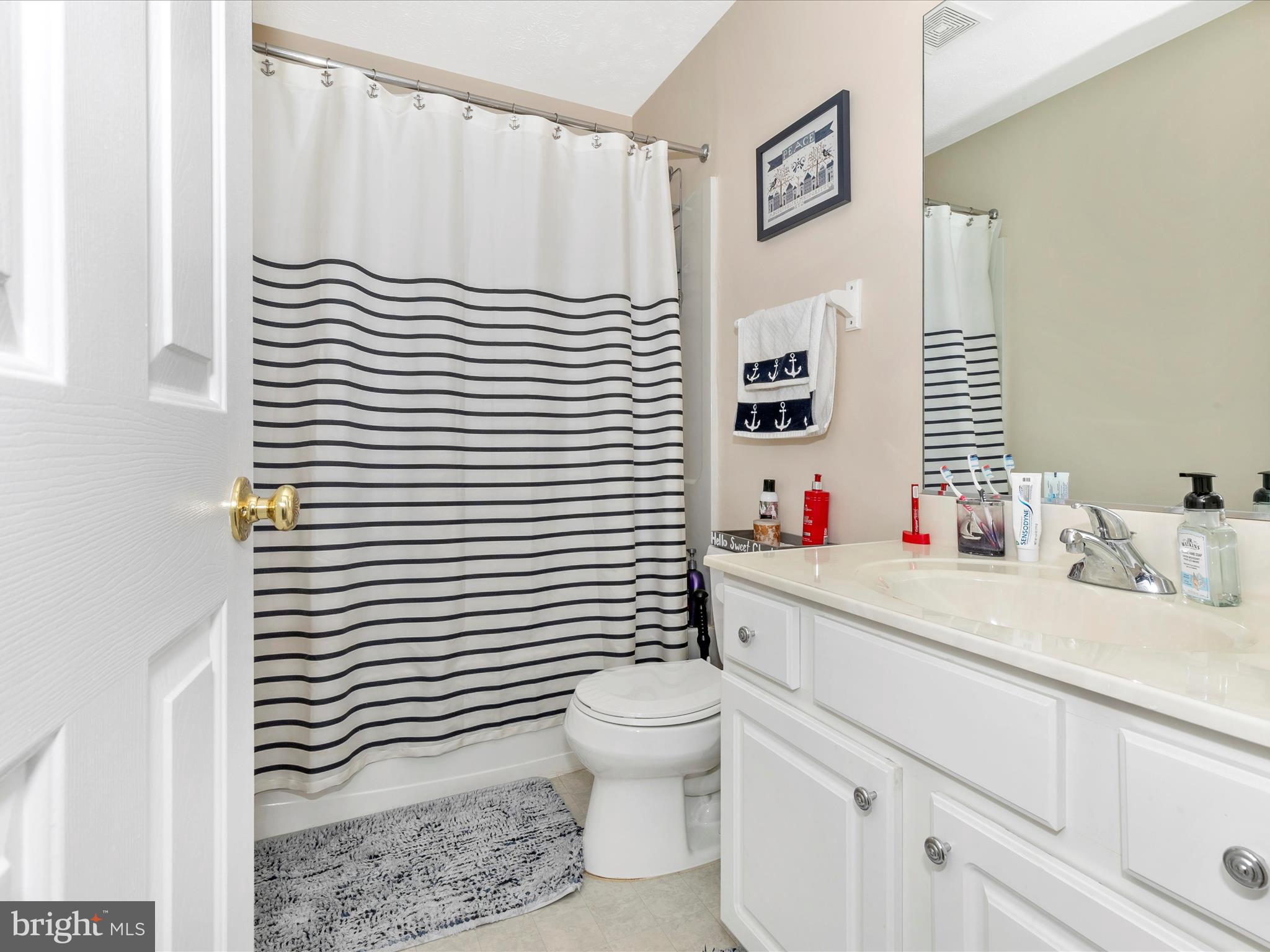 WELLINGTON TRACE - Residential