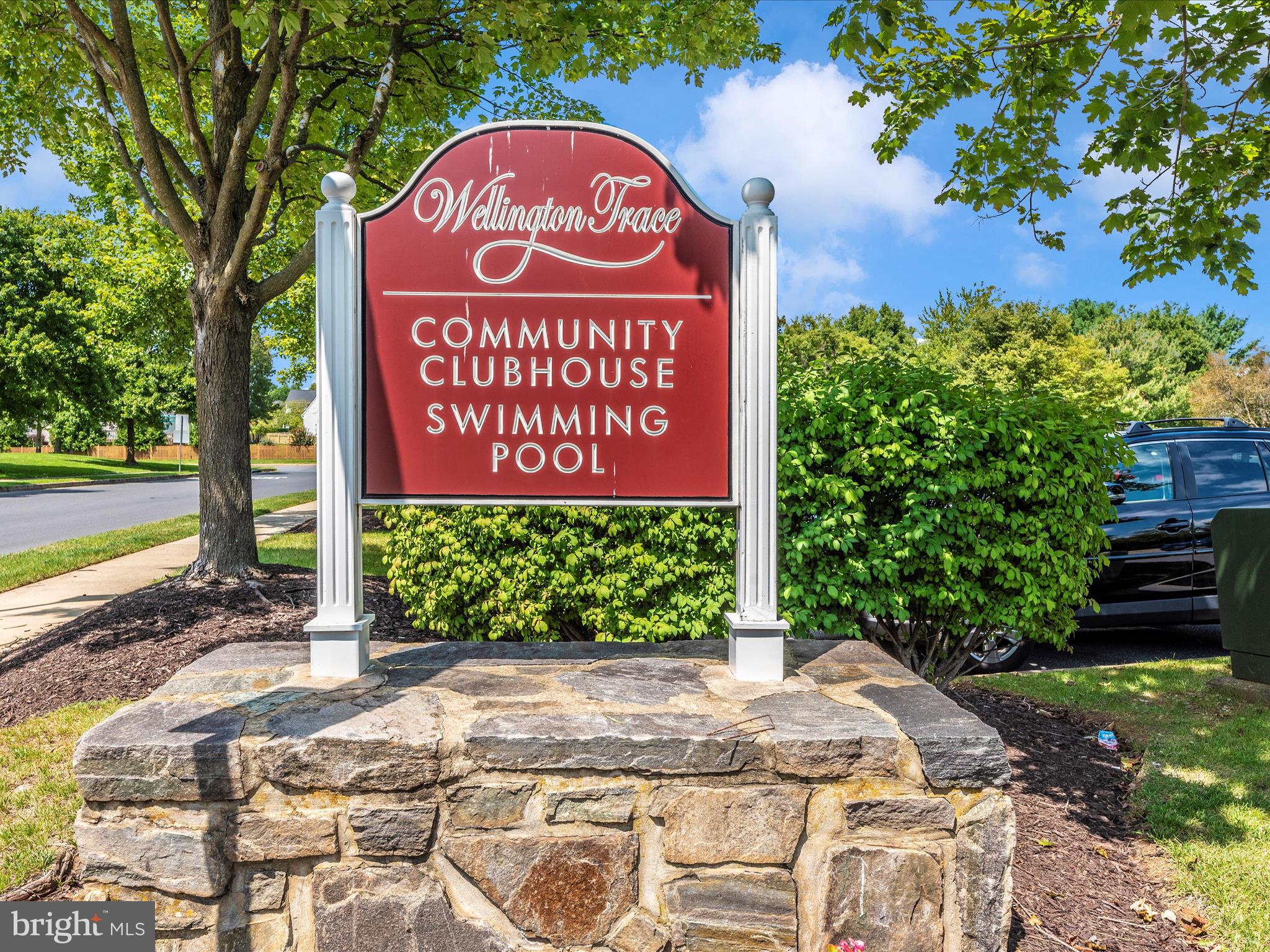 WELLINGTON TRACE - Residential