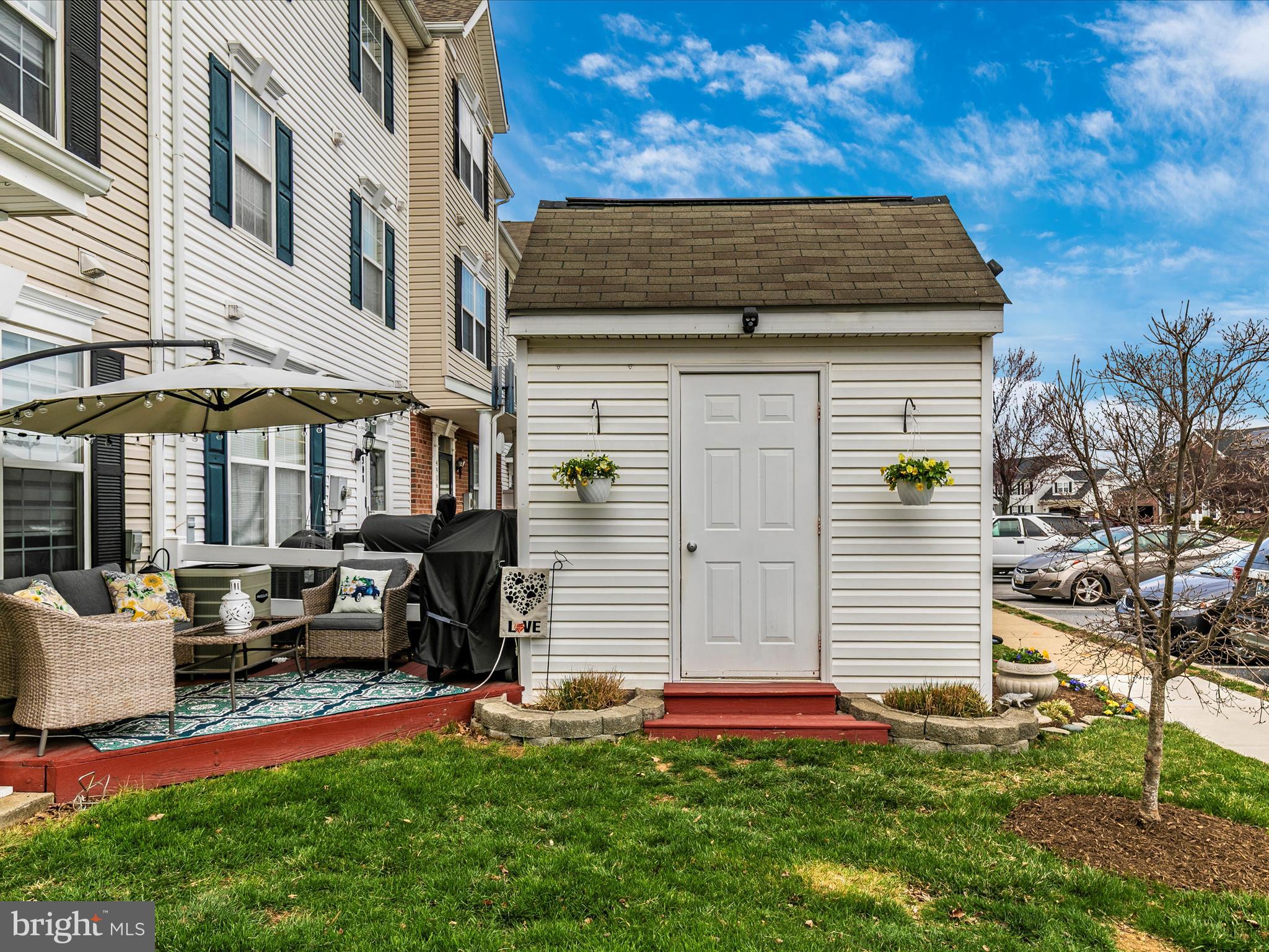 WELLINGTON TRACE - Residential