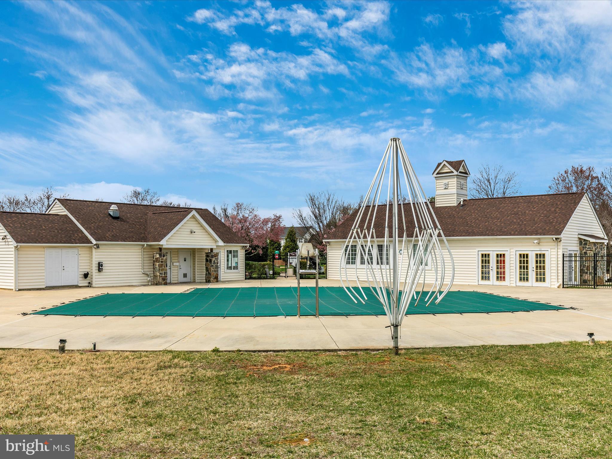 WELLINGTON TRACE - Residential