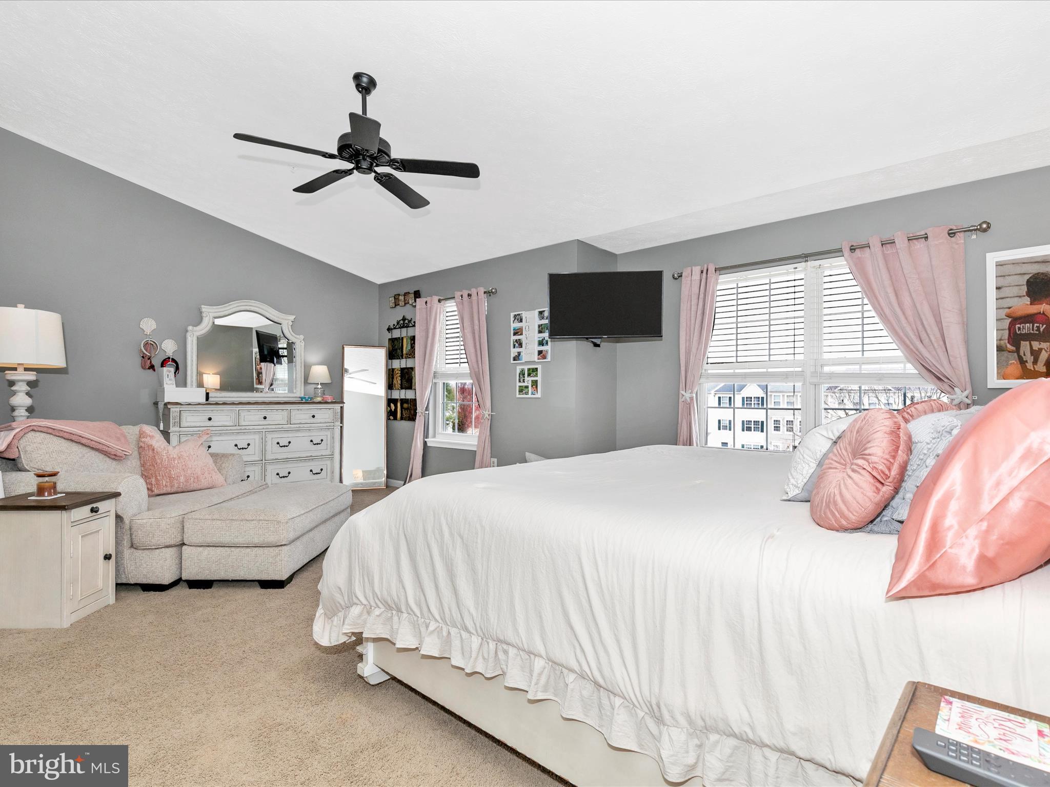 WELLINGTON TRACE - Residential