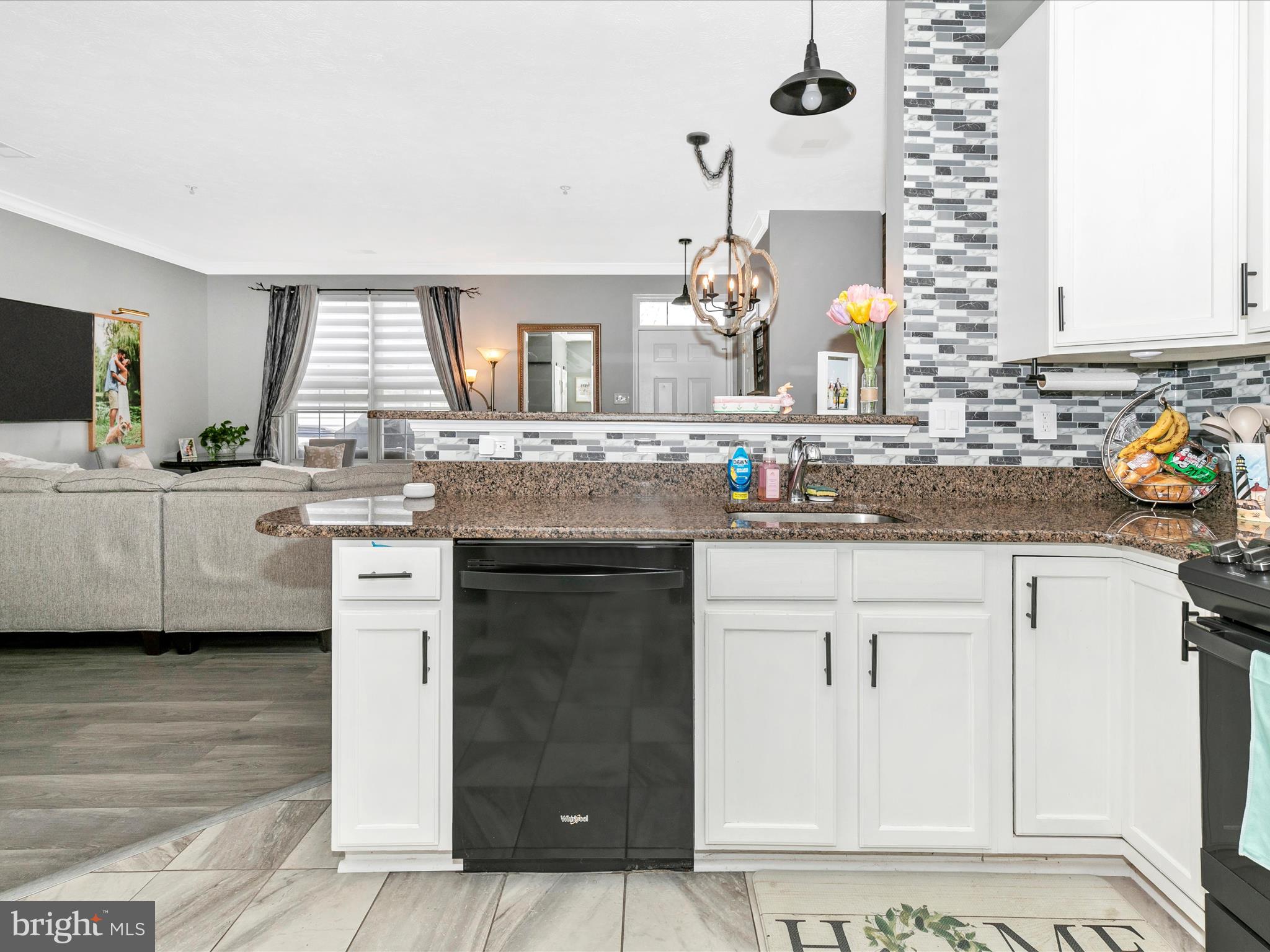 WELLINGTON TRACE - Residential