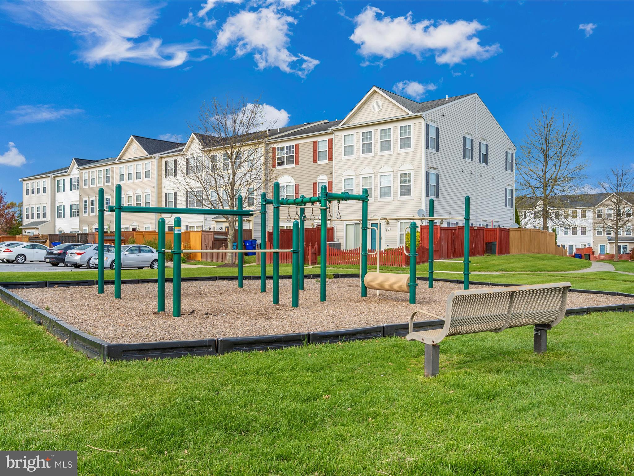 WELLINGTON TRACE - Residential