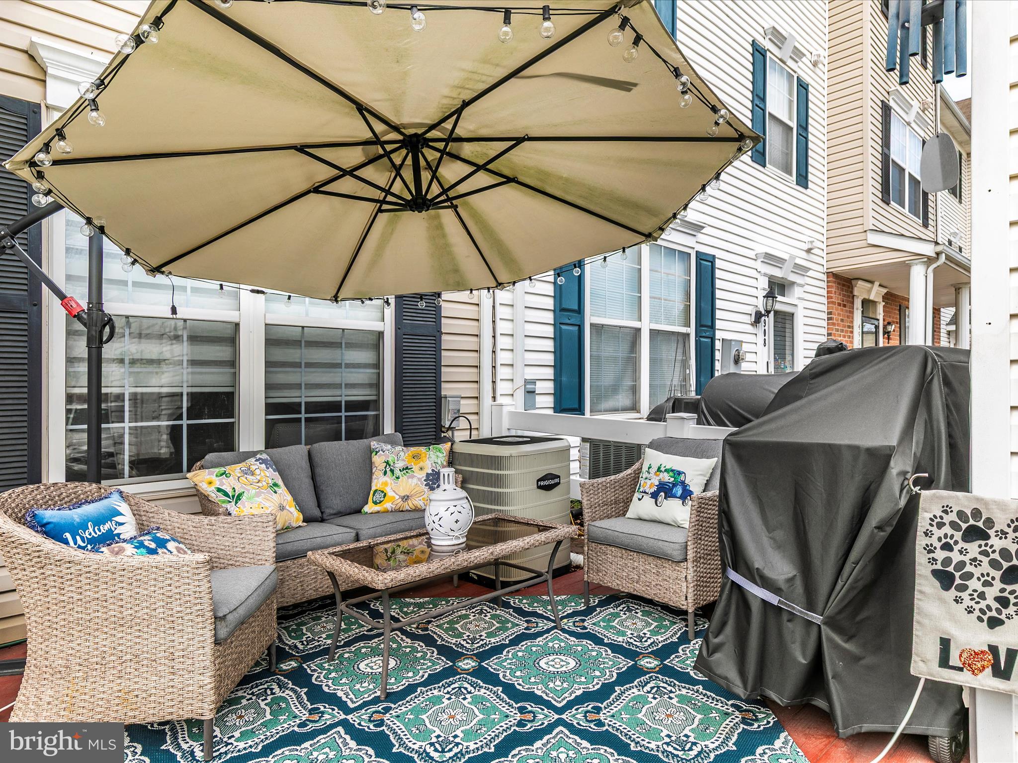 WELLINGTON TRACE - Residential