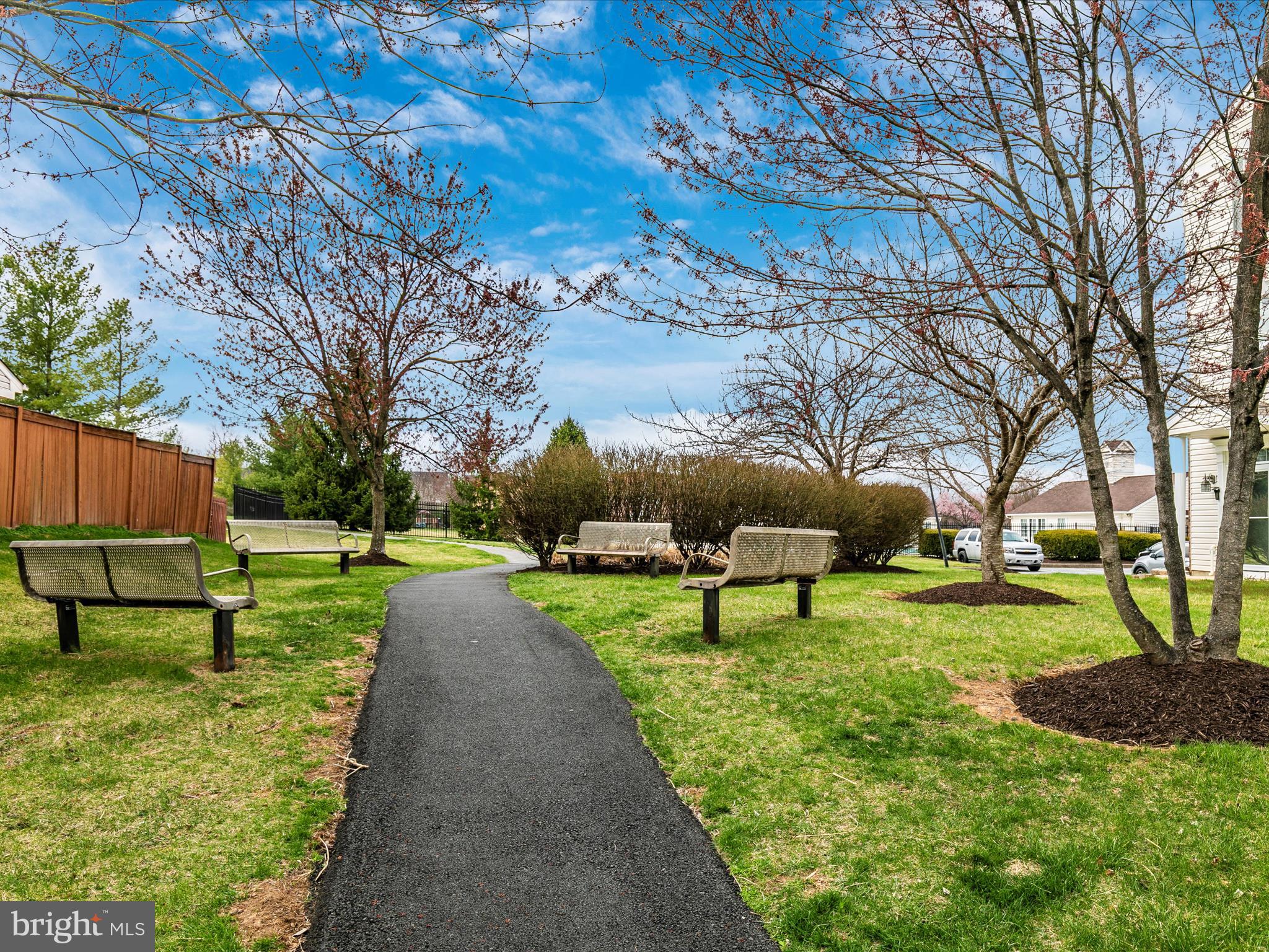 WELLINGTON TRACE - Residential