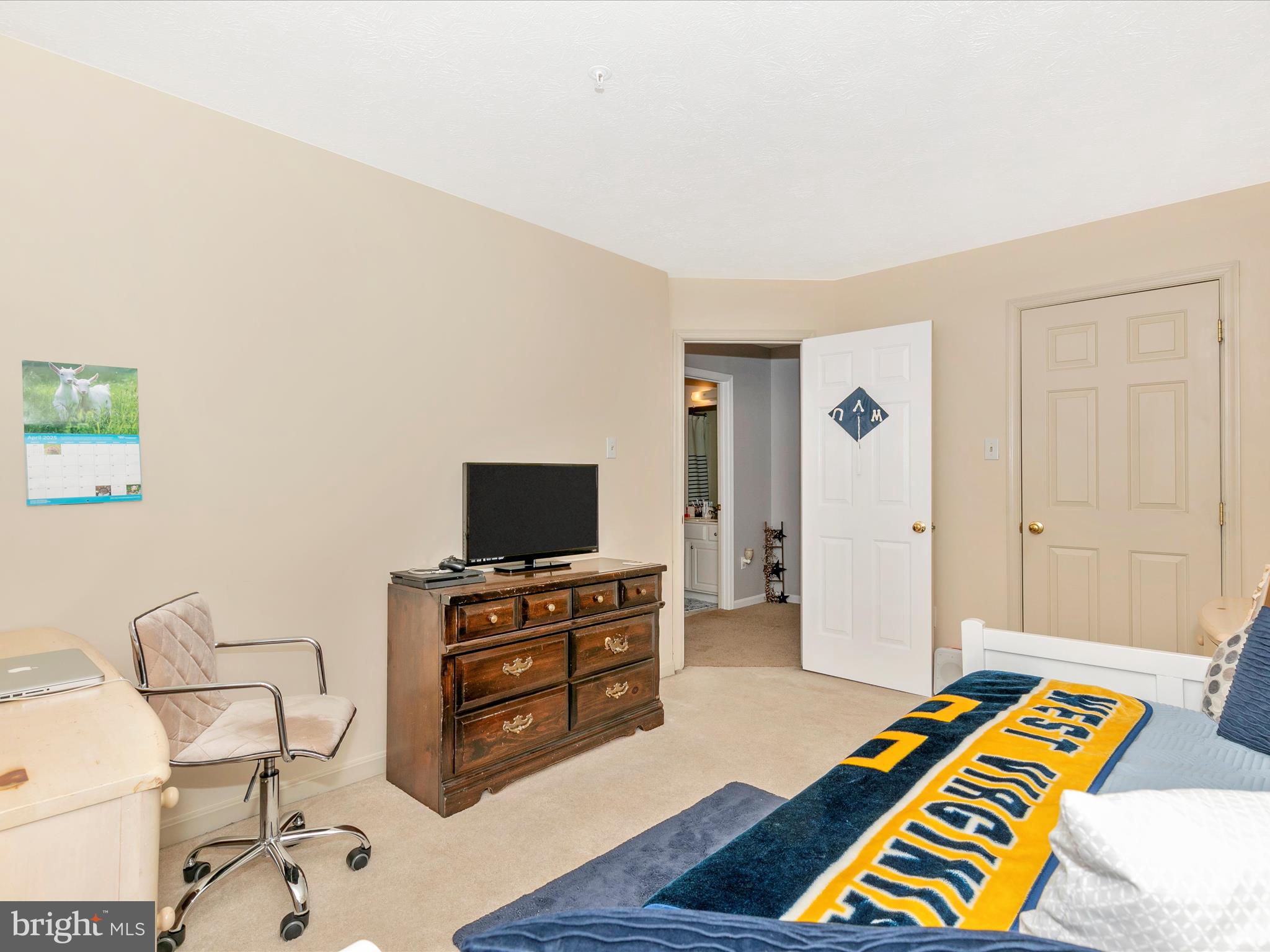 WELLINGTON TRACE - Residential