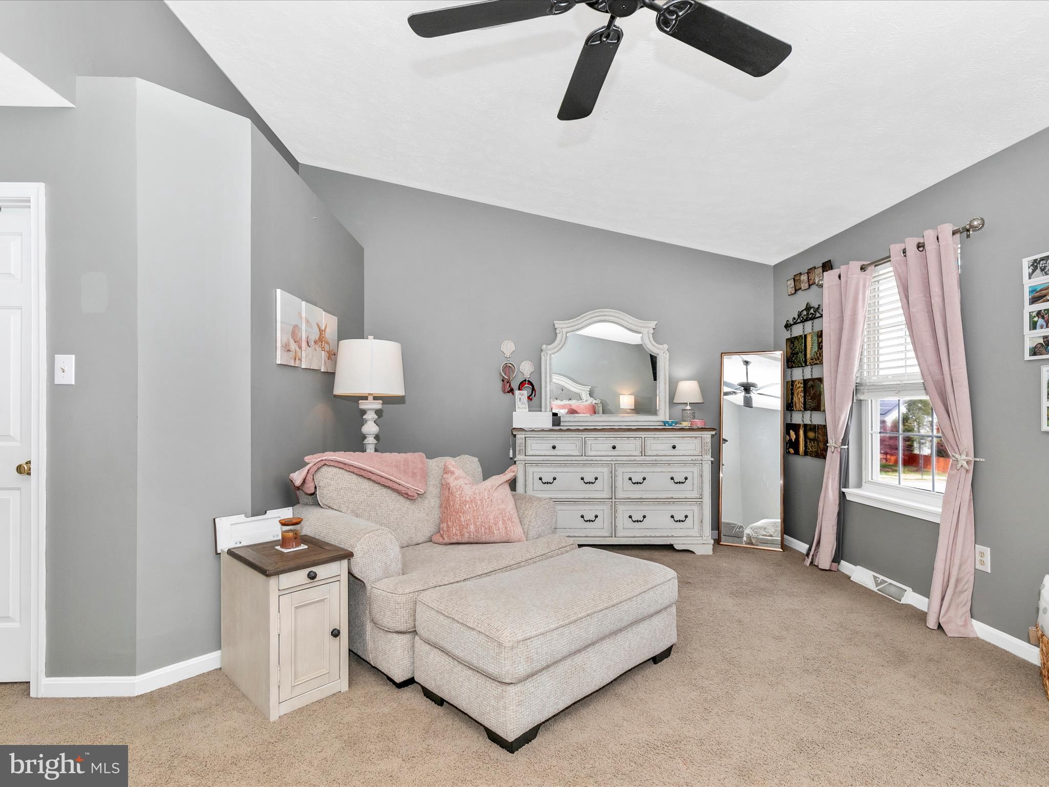 WELLINGTON TRACE - Residential