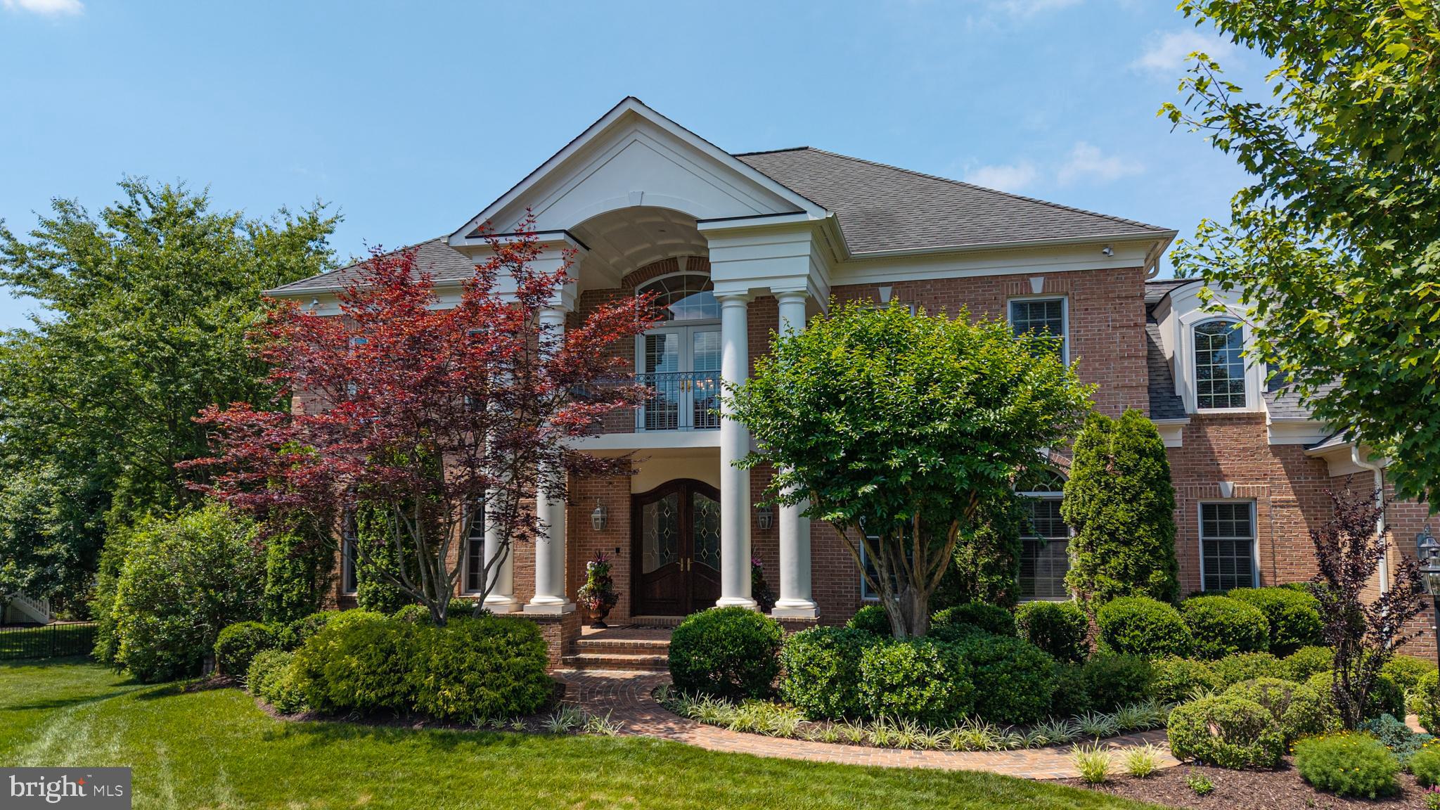 8382 PEDIGRUE COURT