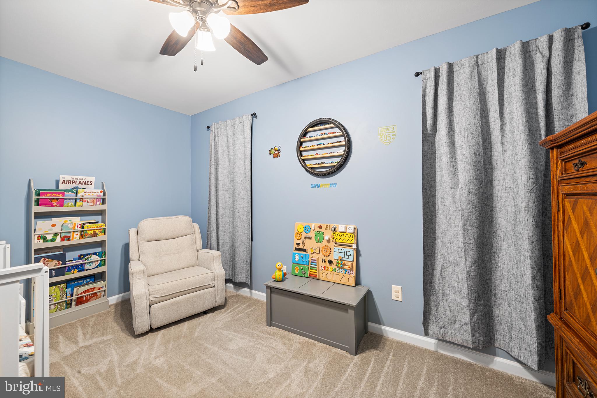 ROXBOROUGH - Residential