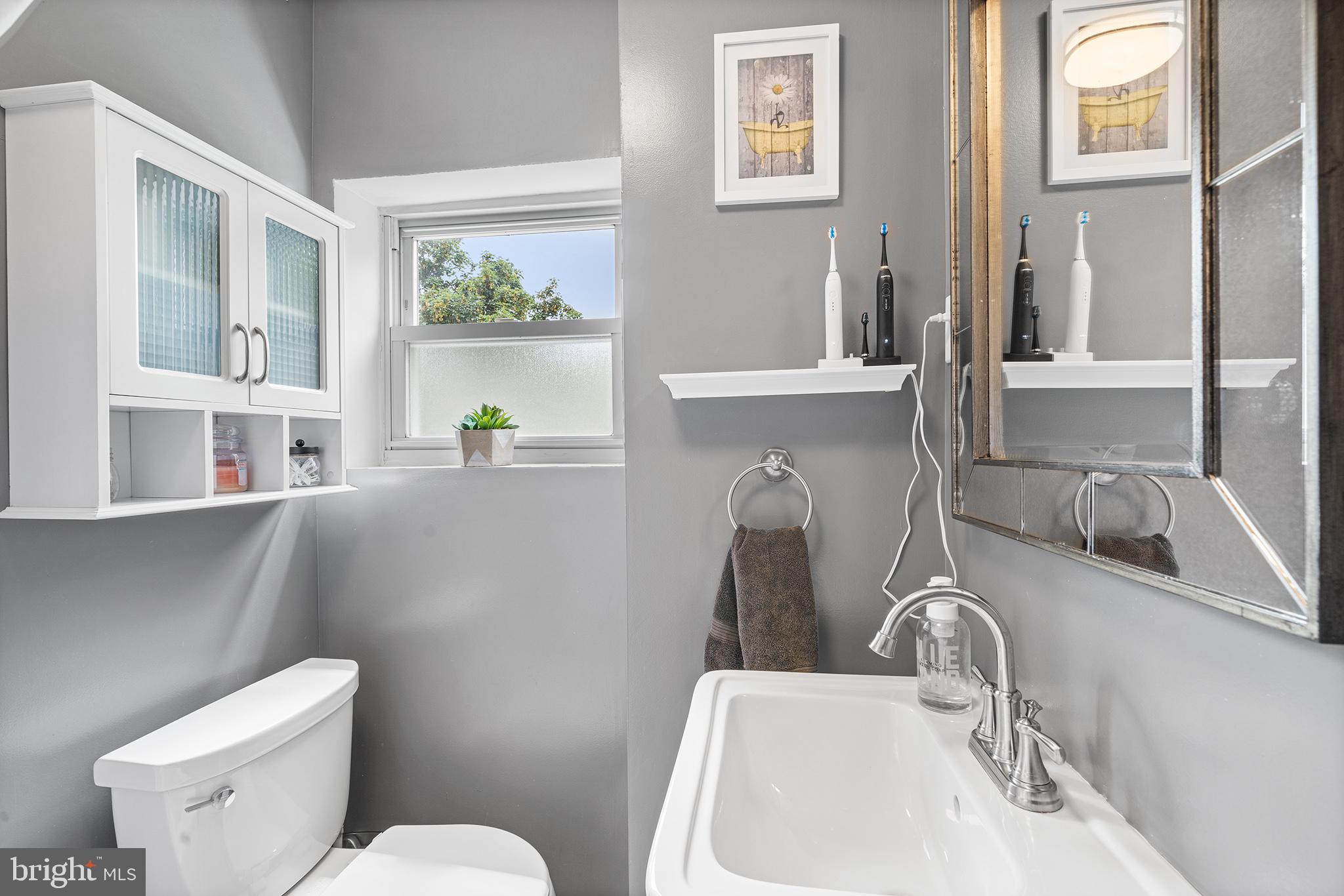 ROXBOROUGH - Residential