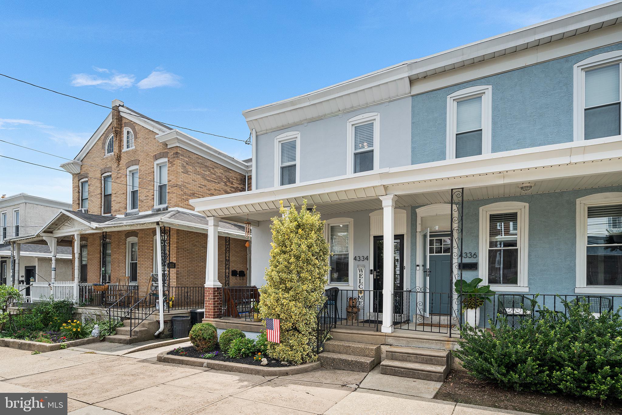 ROXBOROUGH - Residential