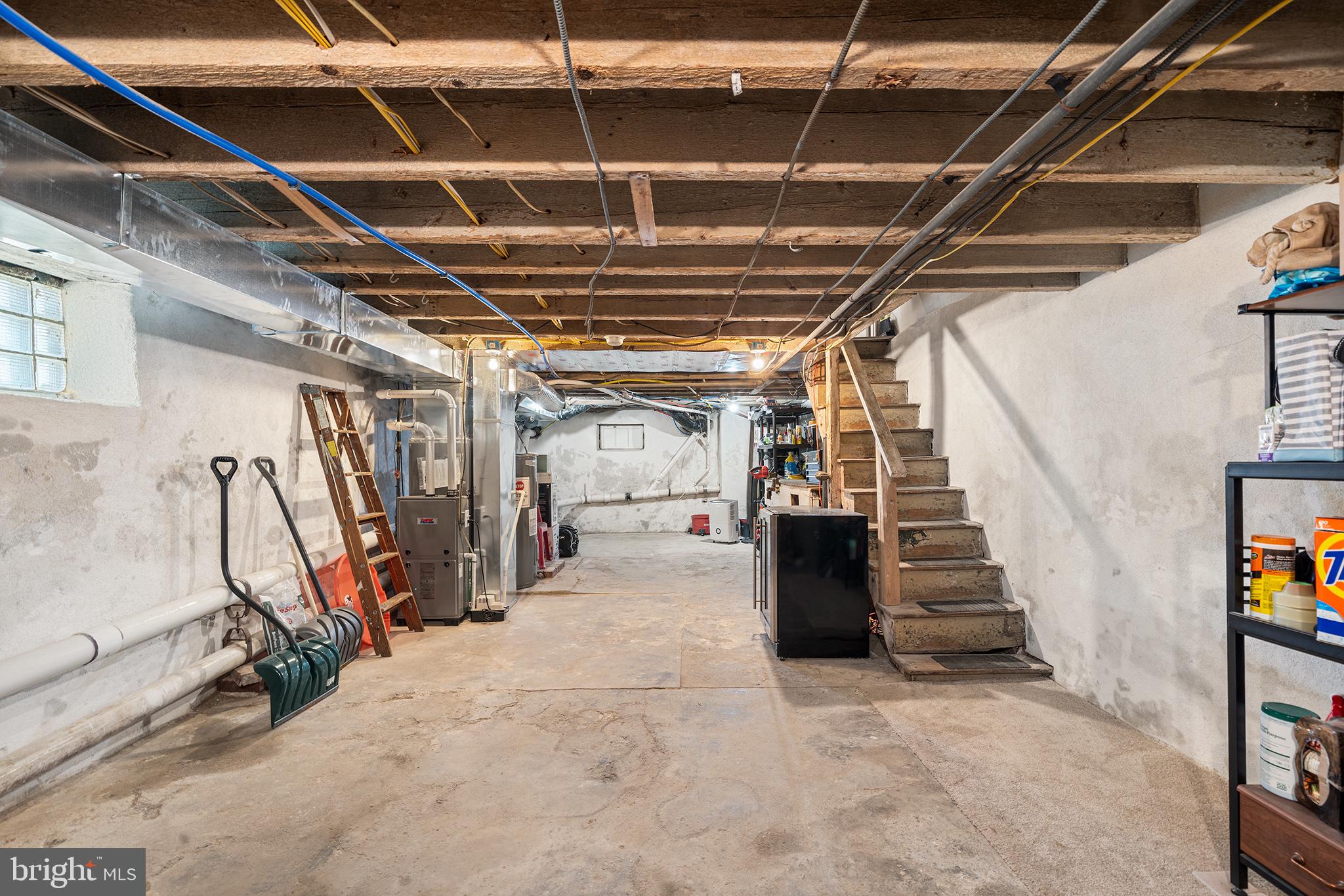 ROXBOROUGH - Residential