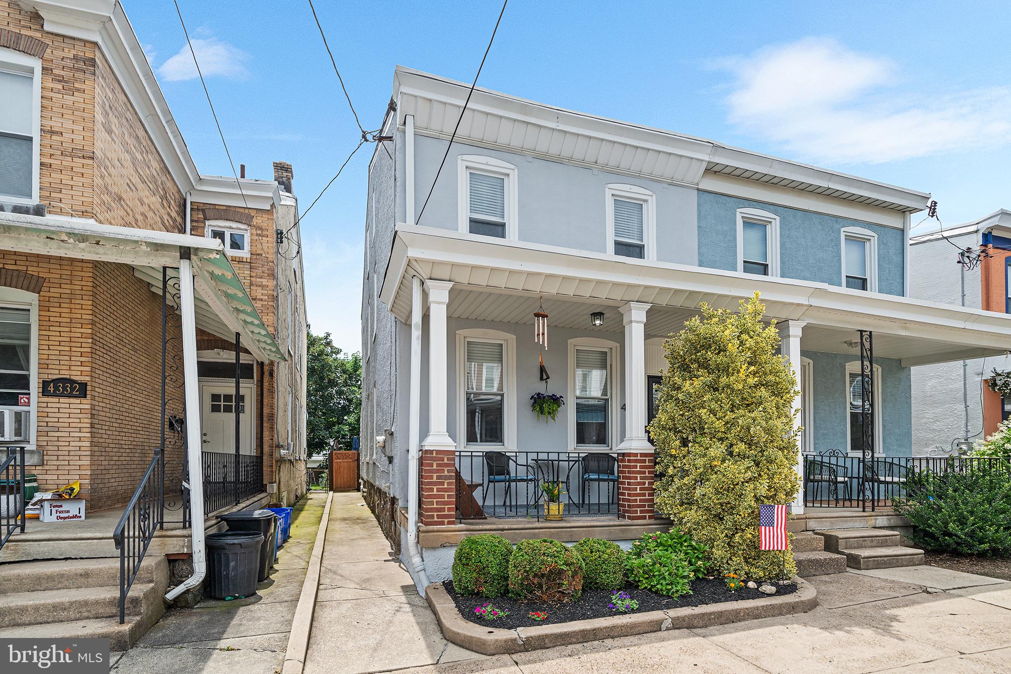 ROXBOROUGH - Residential