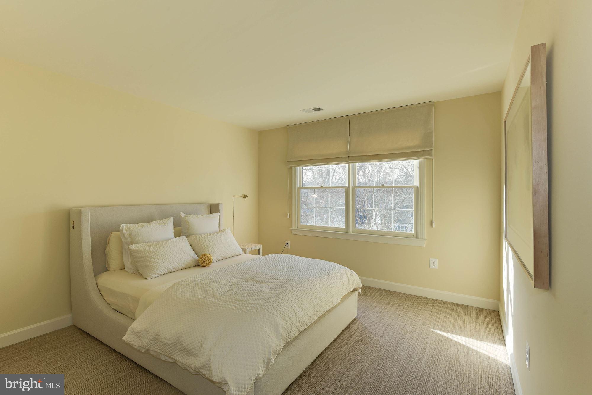 ALEXANDRIA - Residential