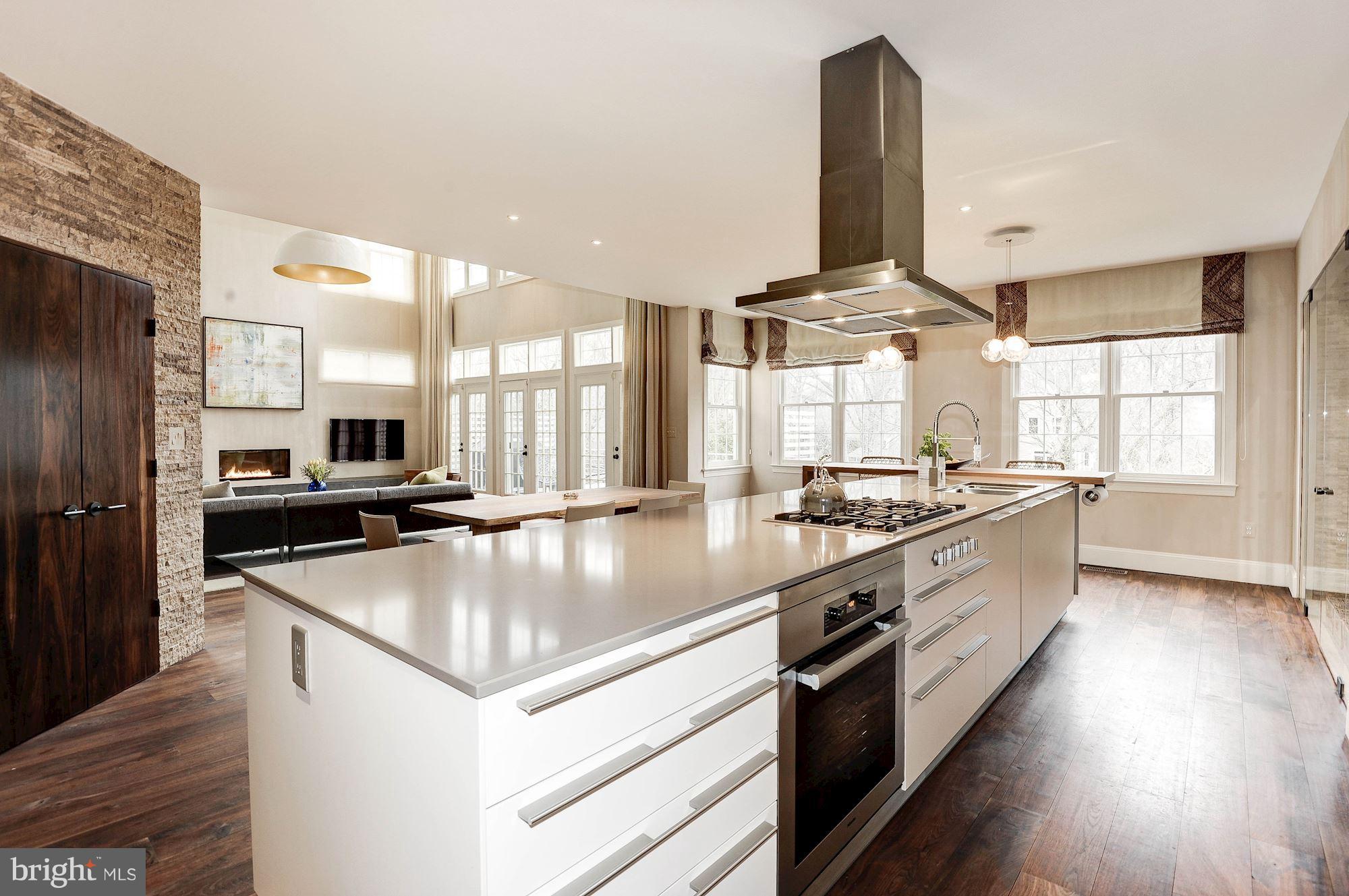 ALEXANDRIA - Residential